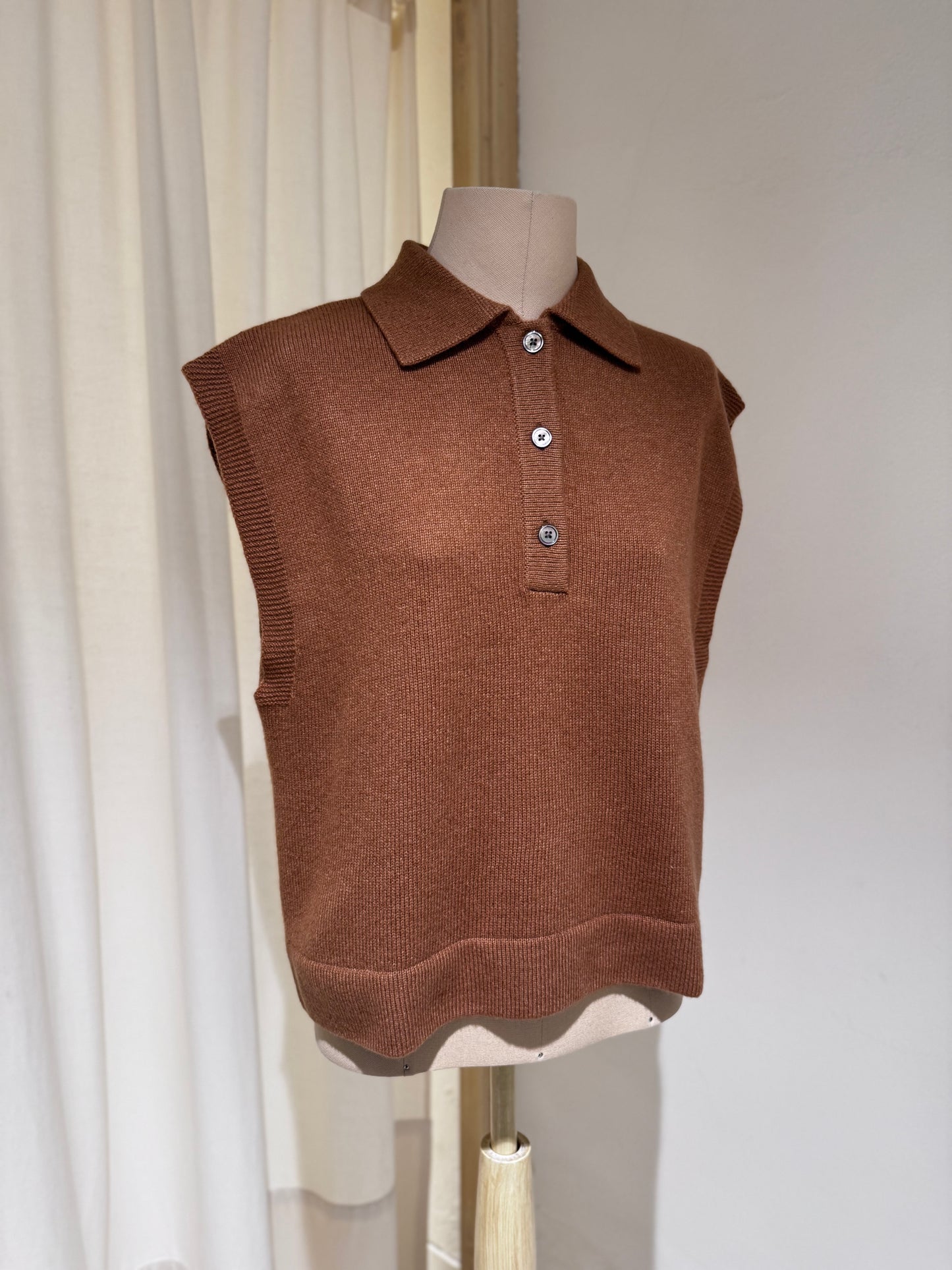 W Oversized Polo Collar - Belle Rose - Monk