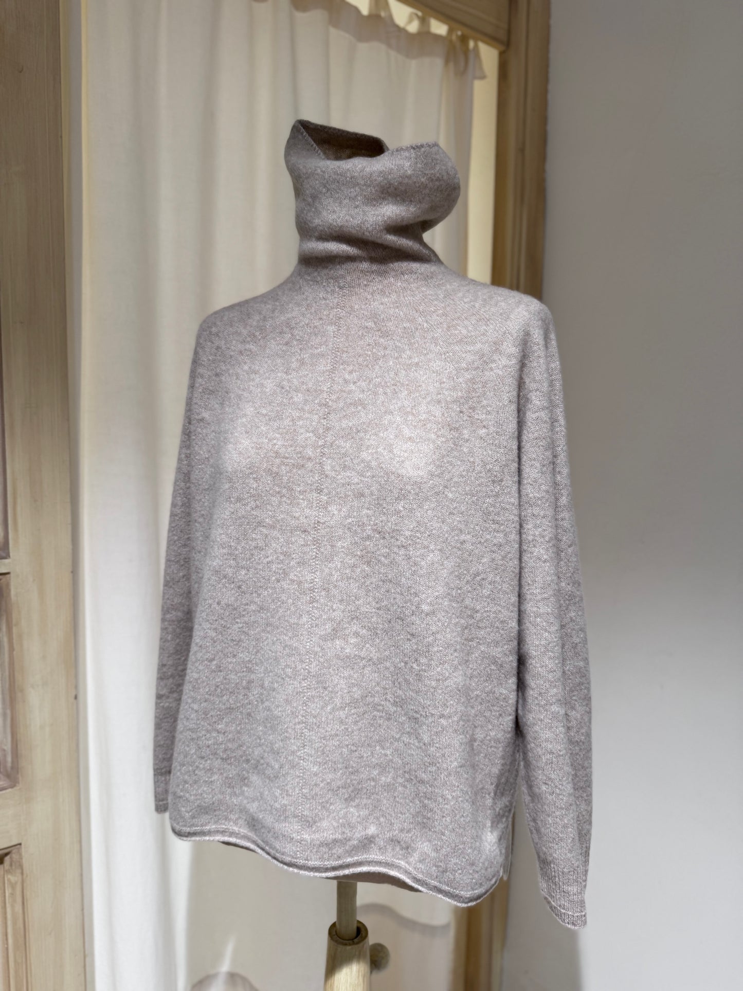 W Knitwear High Neck PAS DE CALAIS Beige