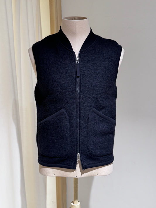 M Rust Wool Fleece Zip Waistcoat UNIVERSAL WORKS - Black