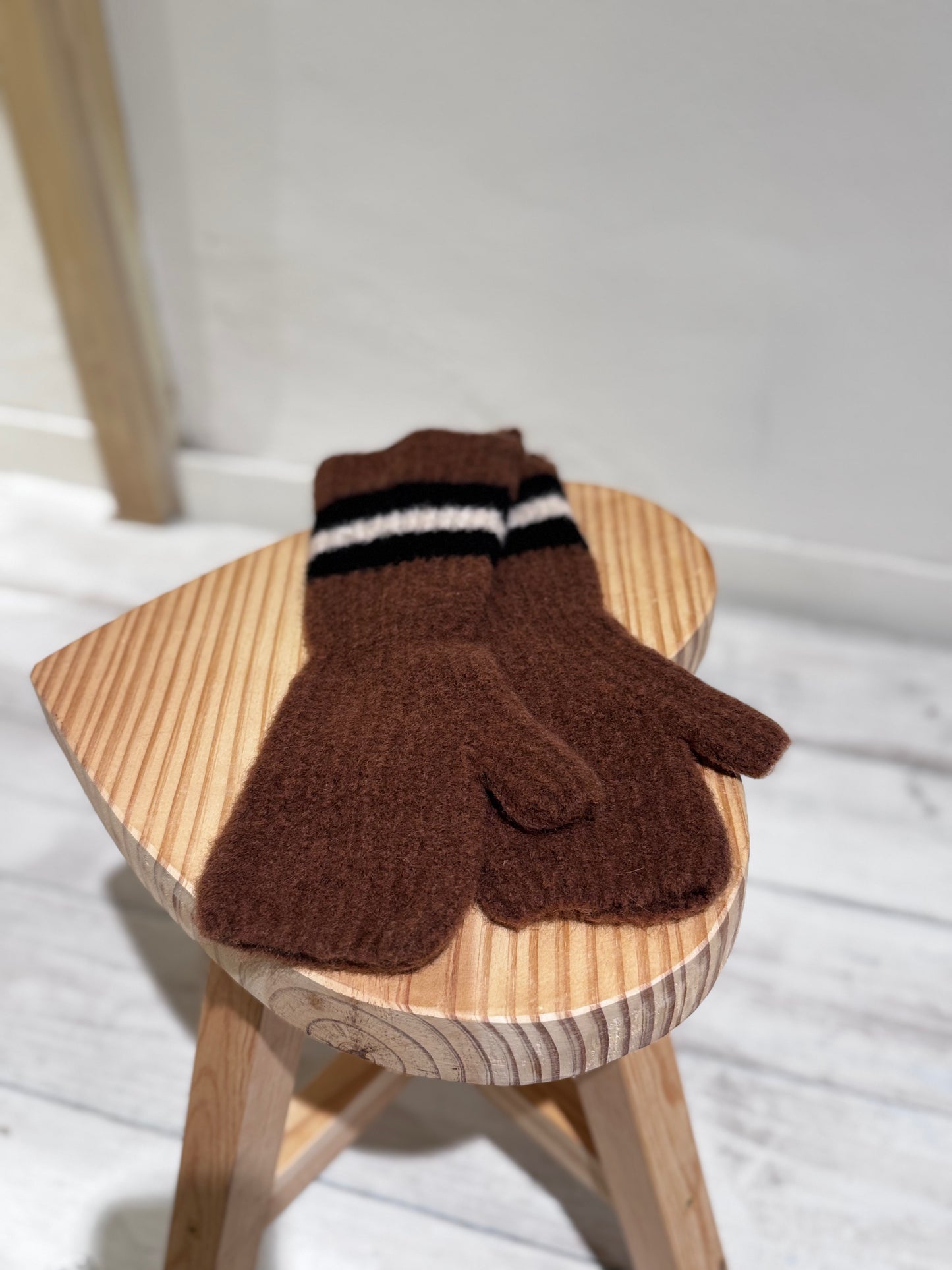 W Dercam fingerless mittens - BELLEROSE - Bison Brown