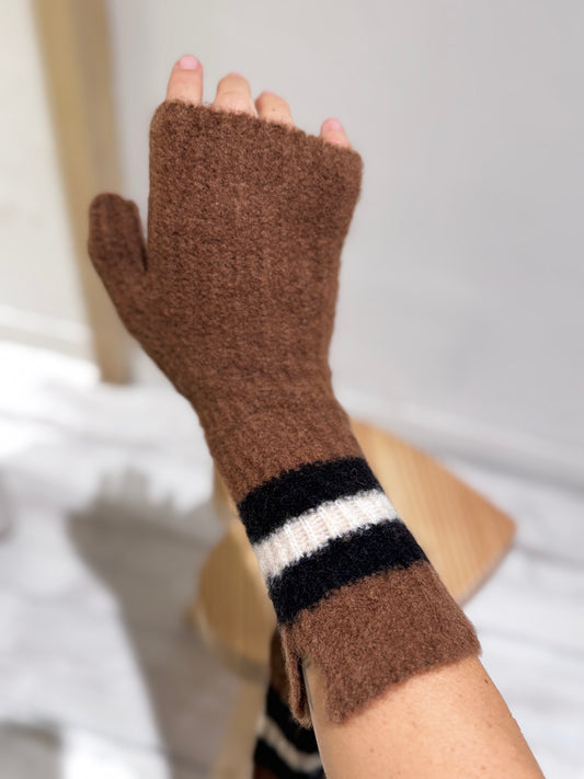 W Dercam fingerless mittens - BELLEROSE - Bison Brown