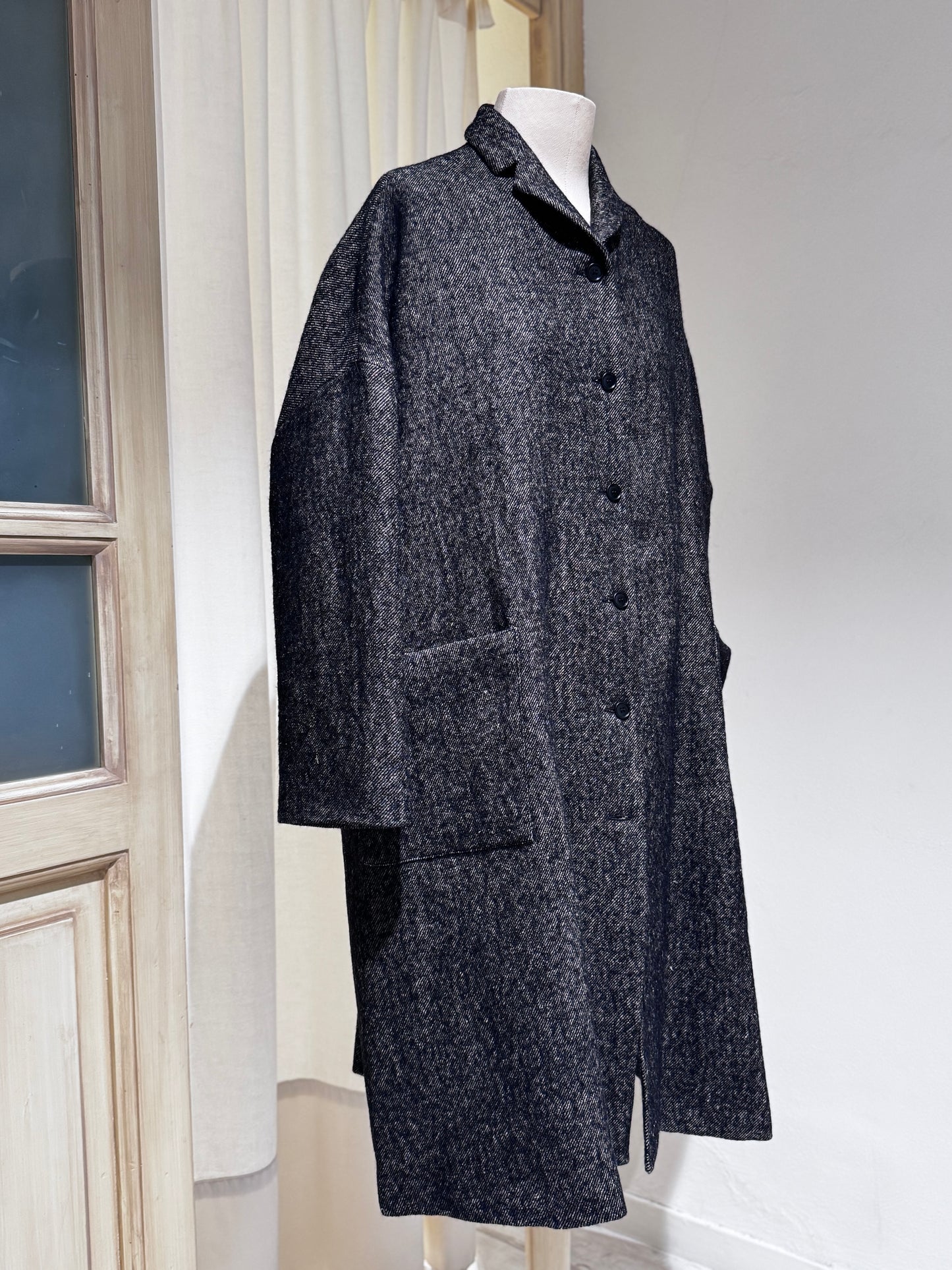 W COAT - APUNTOB - BLACK