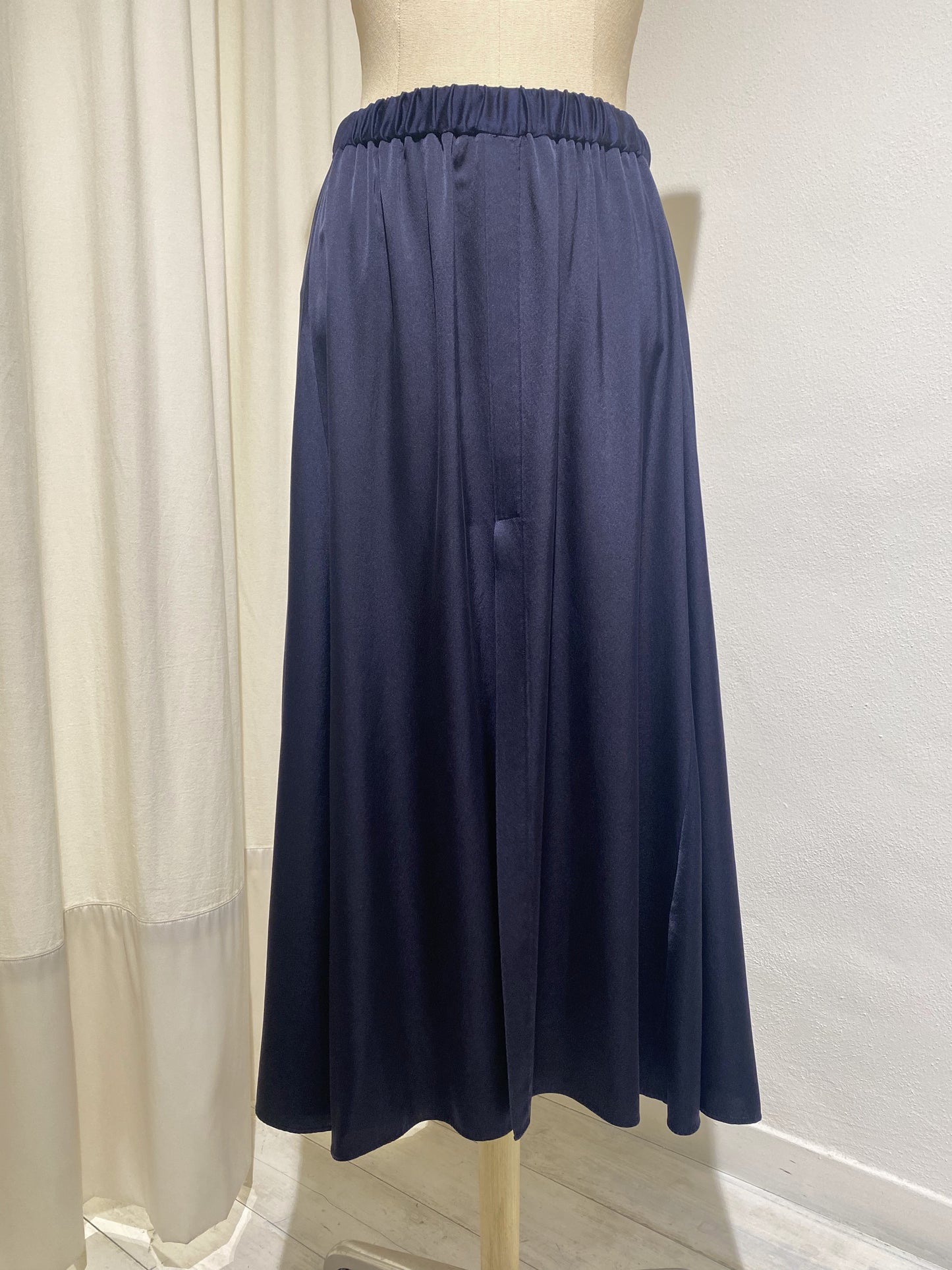 W SKIRT FORTE FORTE gonna "pull on"