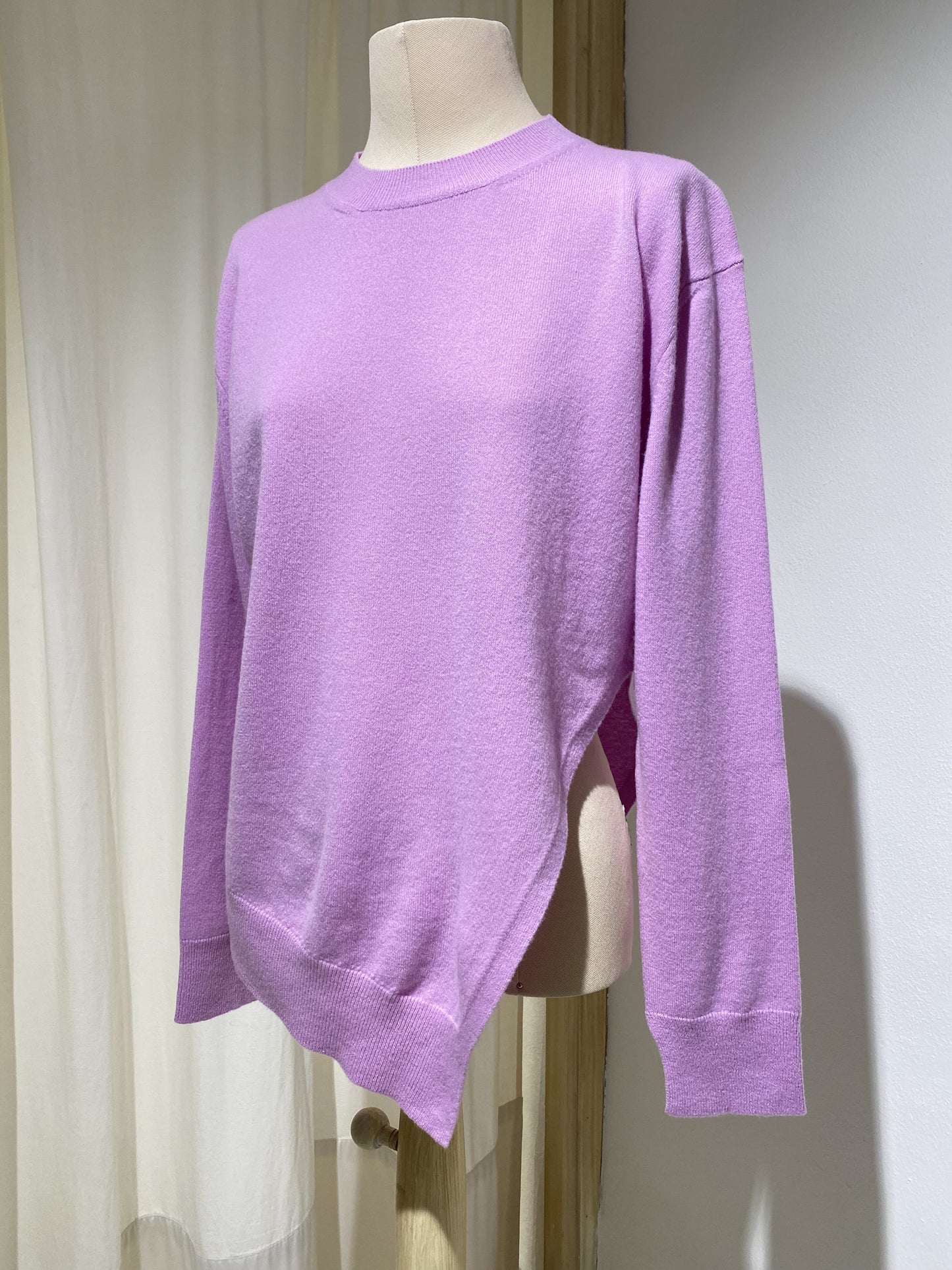 W SANPO ASIMETRIC CREW NECK KNIT STUDIO NICHOLSON