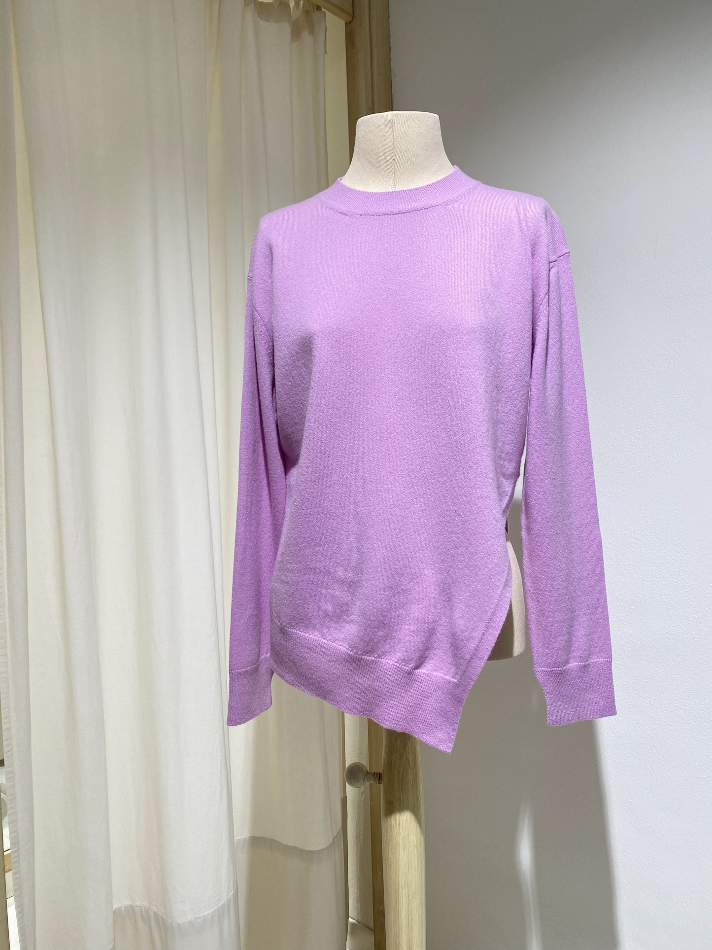 W SANPO ASIMETRIC CREW NECK KNIT STUDIO NICHOLSON
