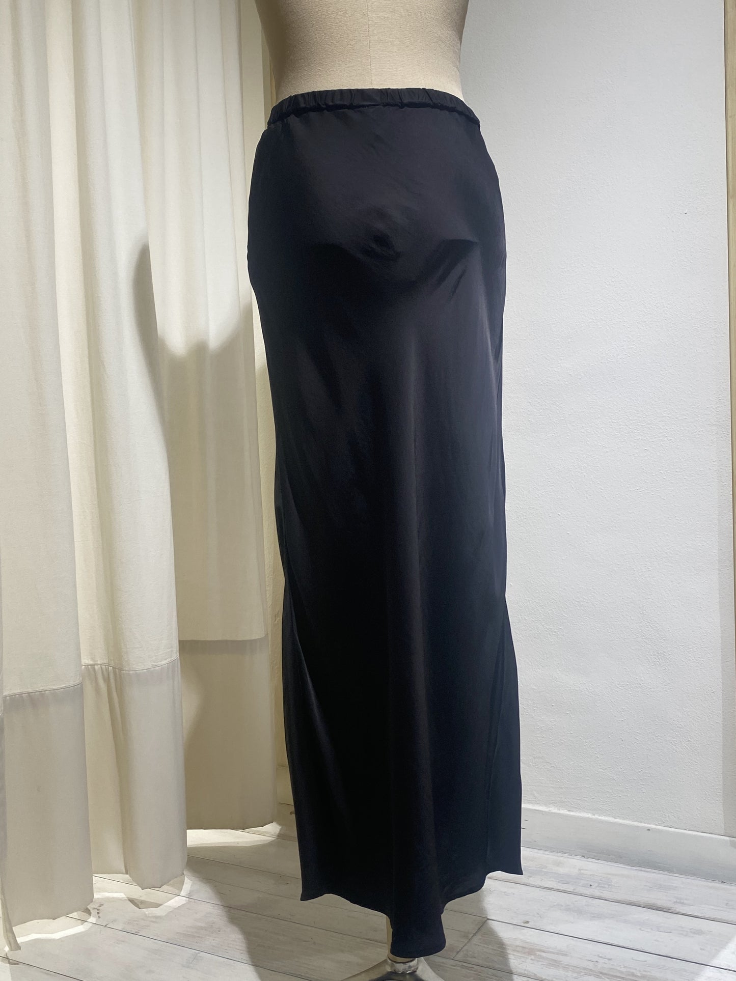 W DIEGA LONG SKIRT BLACK