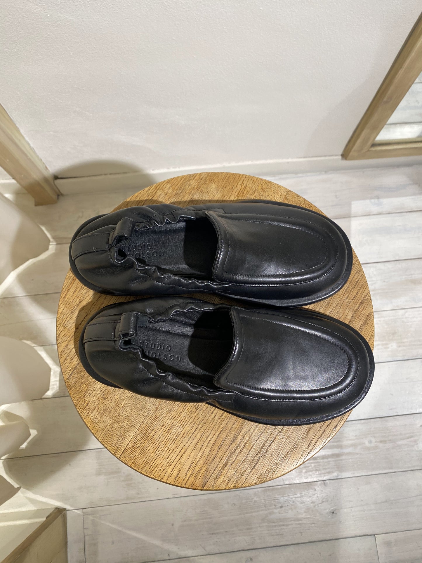 WOMEN'S DONOVAN SHOE STUDIO NICHOLSON BLACK