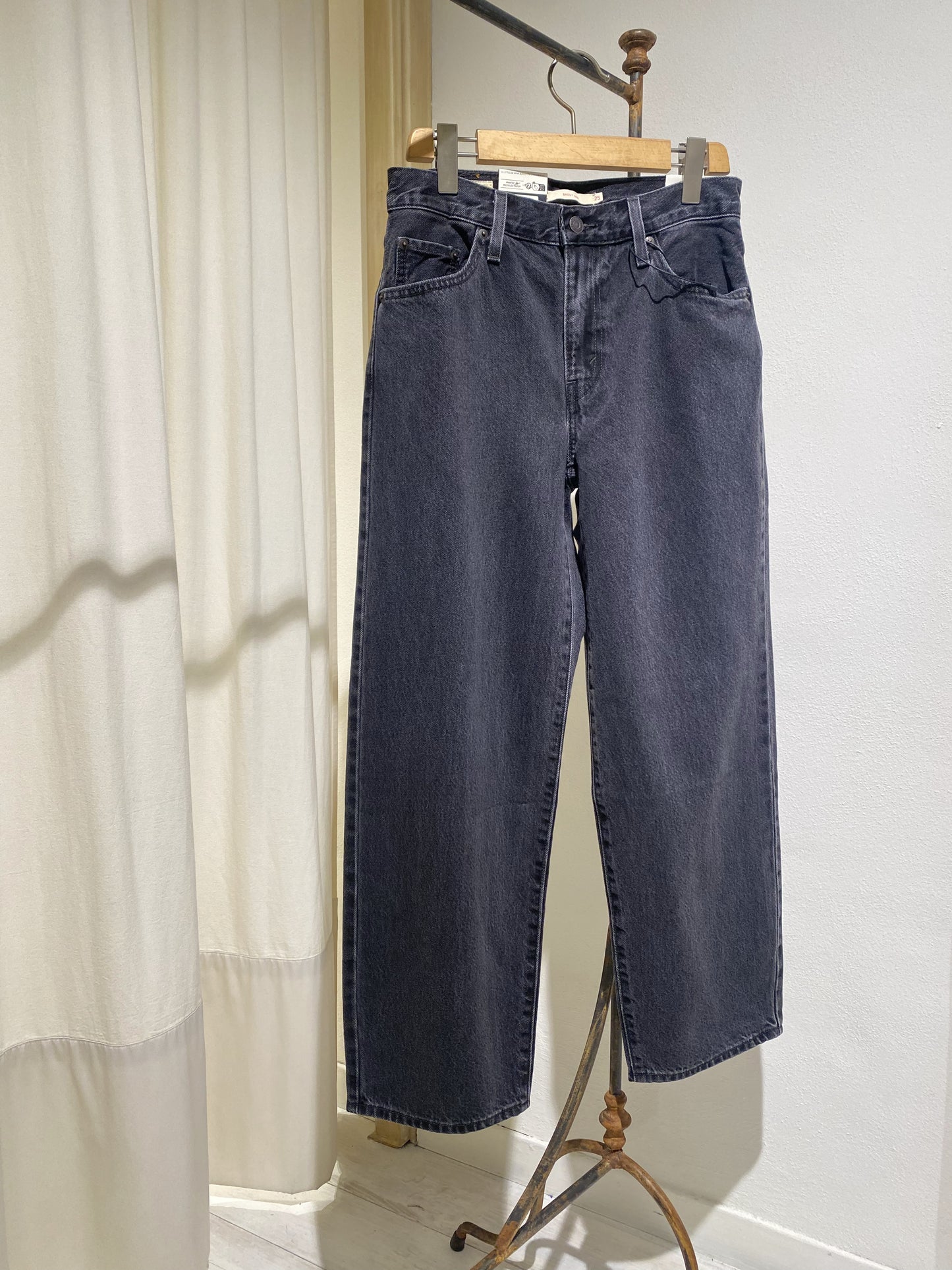W Levi's® WellThread® Baggy Dad Jeans Black