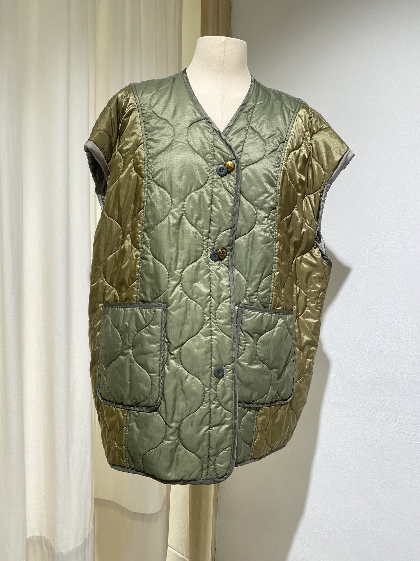 W MAXI GILET STAND ALONE