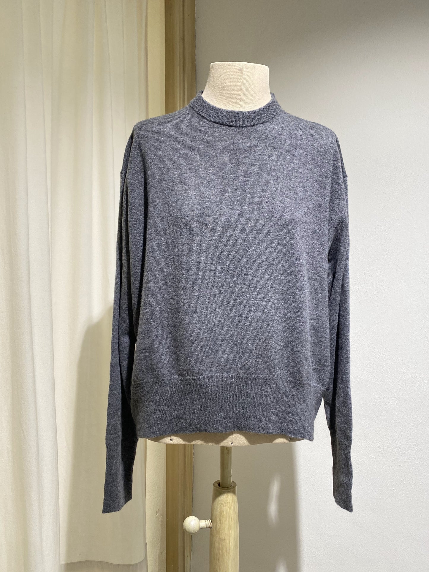 W SAN FRANCISCO PHIILI ROUND NECK KNIT - HEATHER GREY