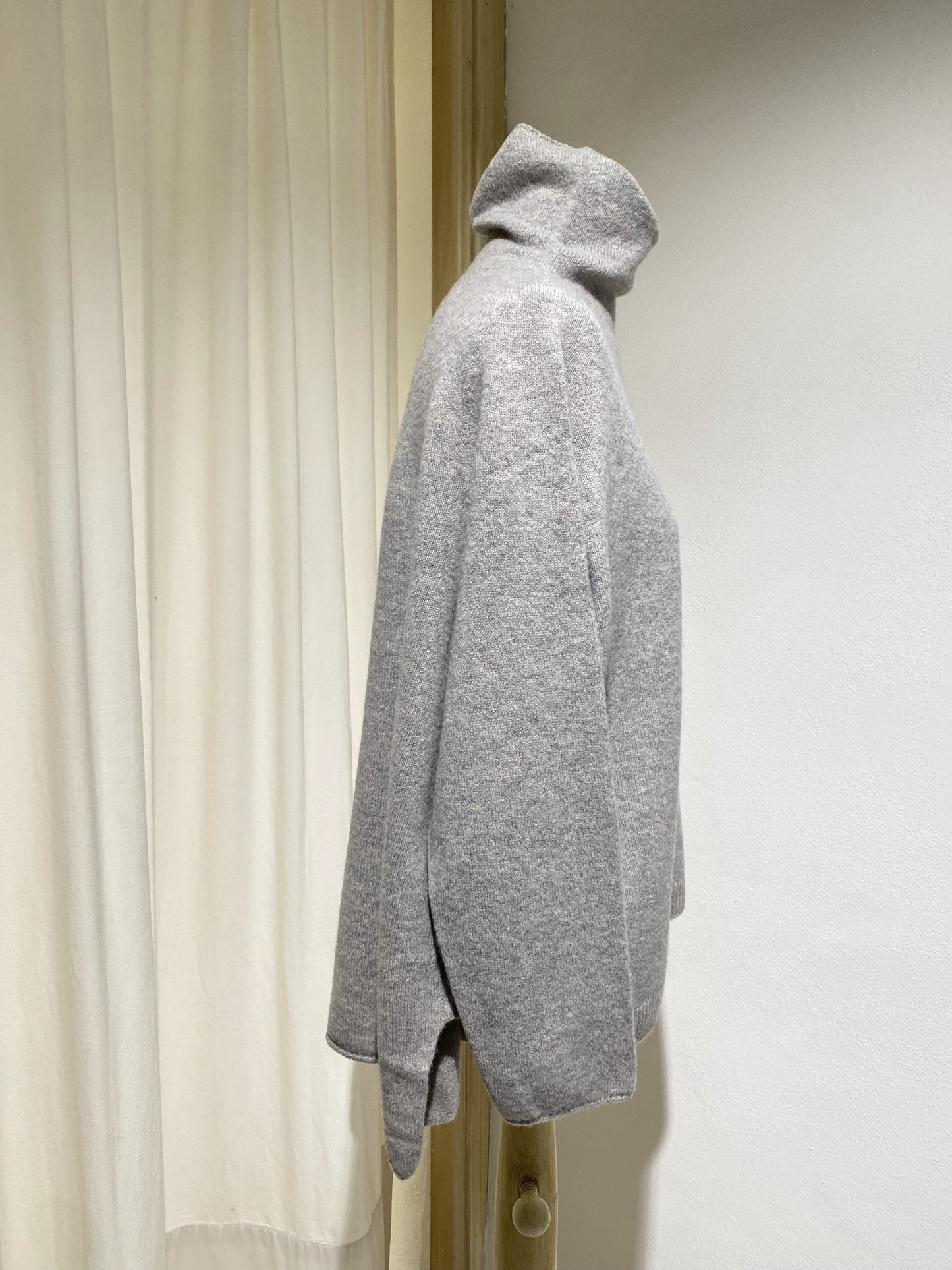 W KNITWEAR TURTLE NECK