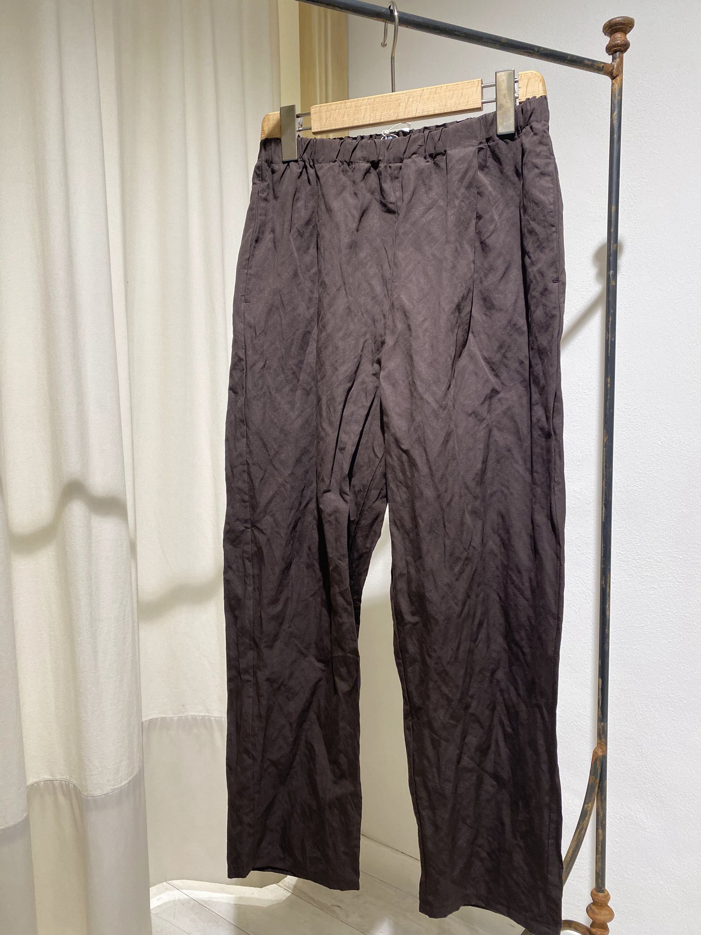 W ELASTIC WAIST TROUSERS APUTNOB CHOCOLATE BROWN