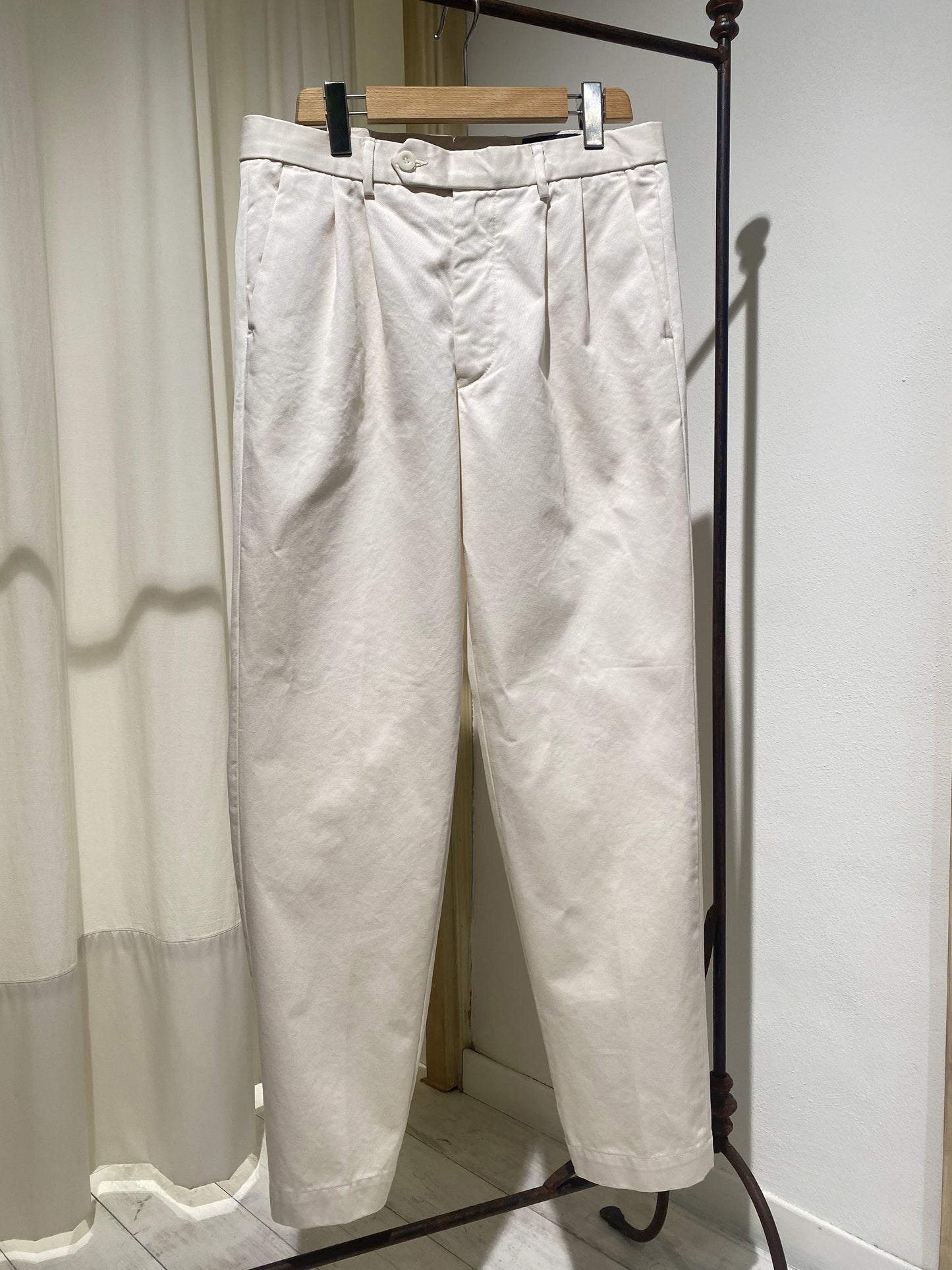 M PANT MARTIN EAST HARBOUR SURPLUS - MILK