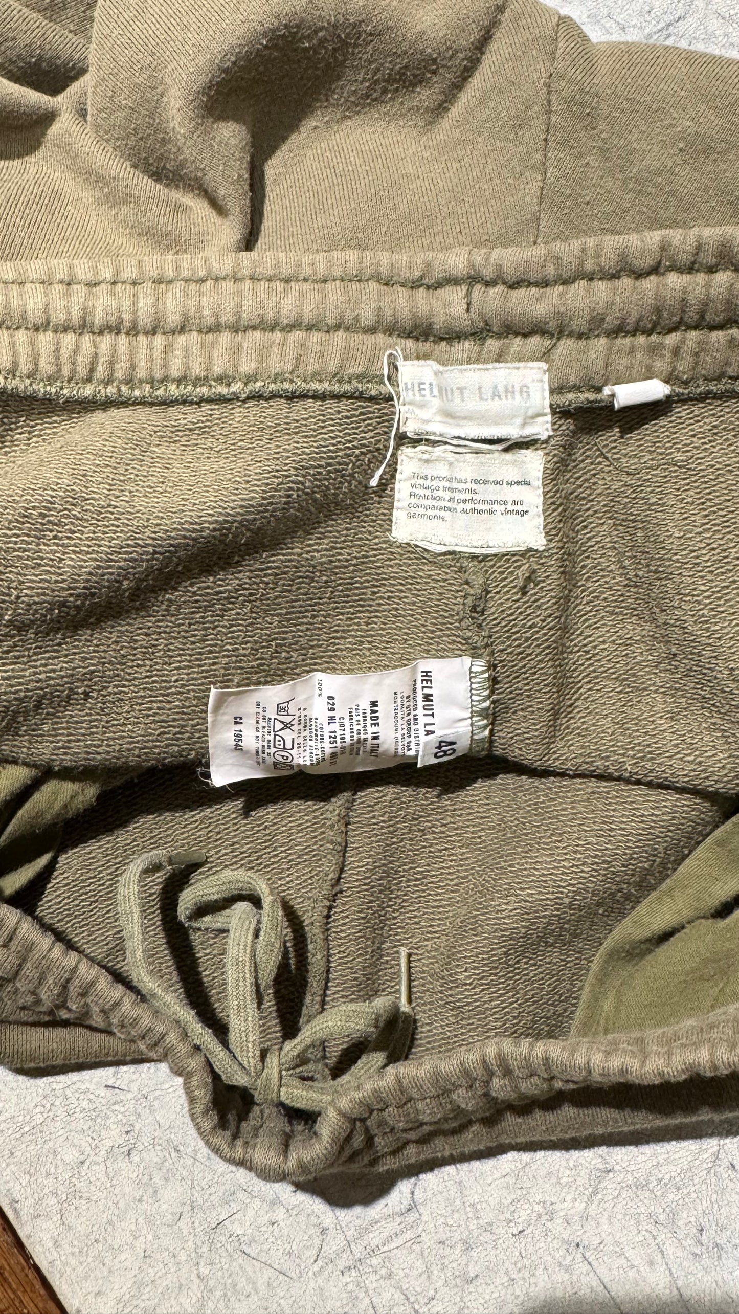 M - Sweat Bermuda short - HELMUT LANG - Year 2000 - Military Green