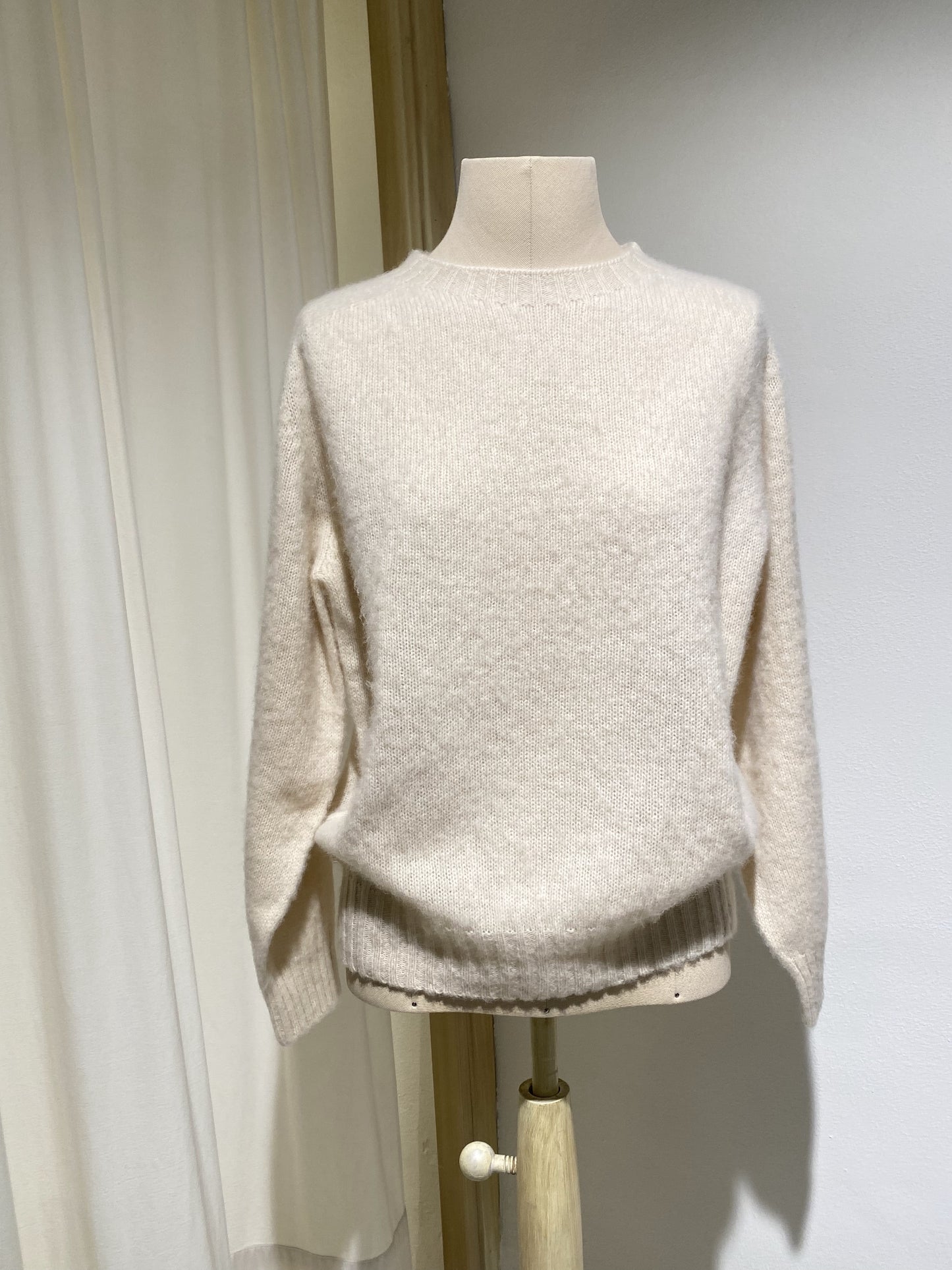 W FOREVERNEVERMORE HOWLIN' roundneck KNITWEAR ECRU