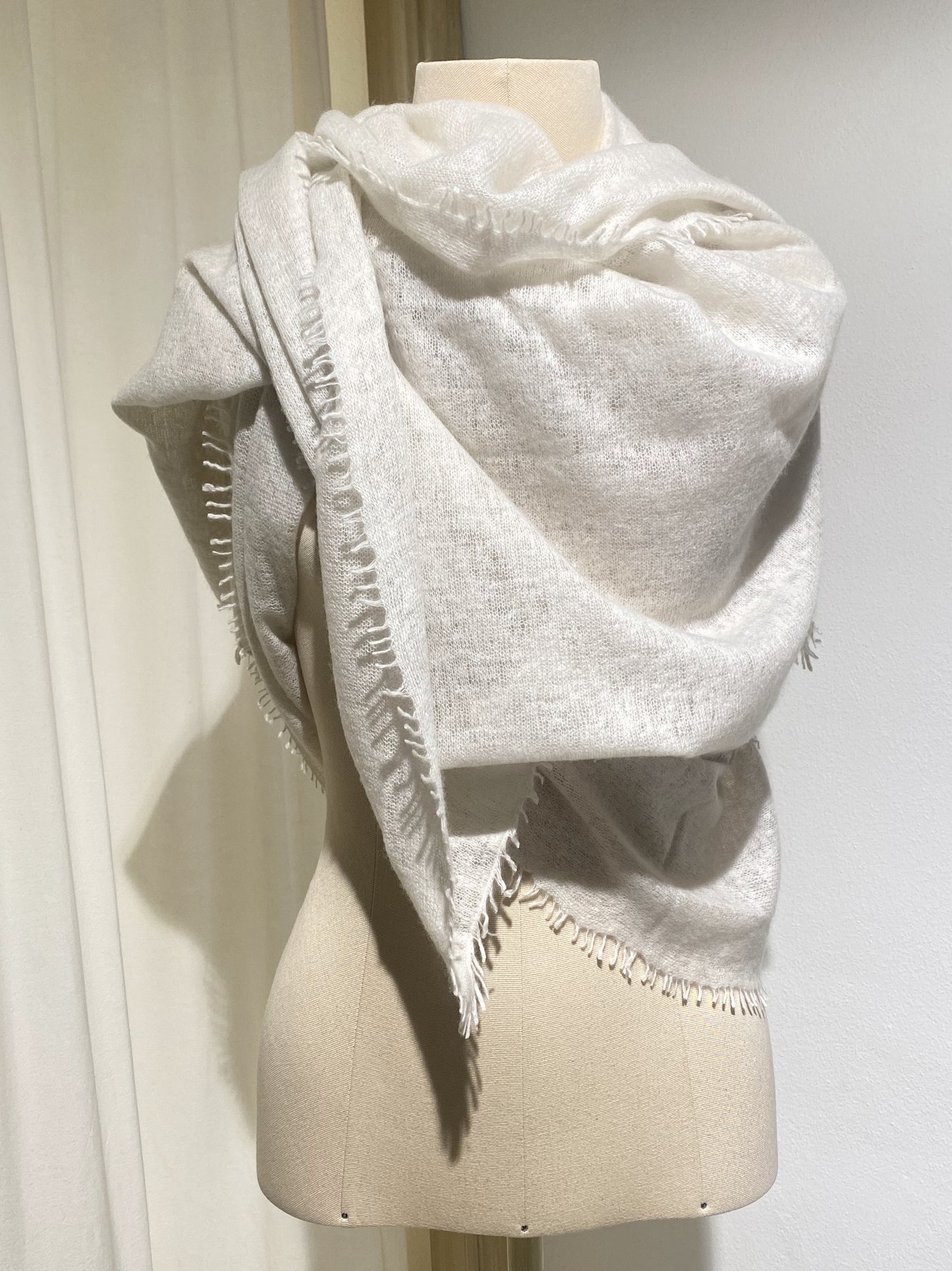 W SCARF MILK MOULETA