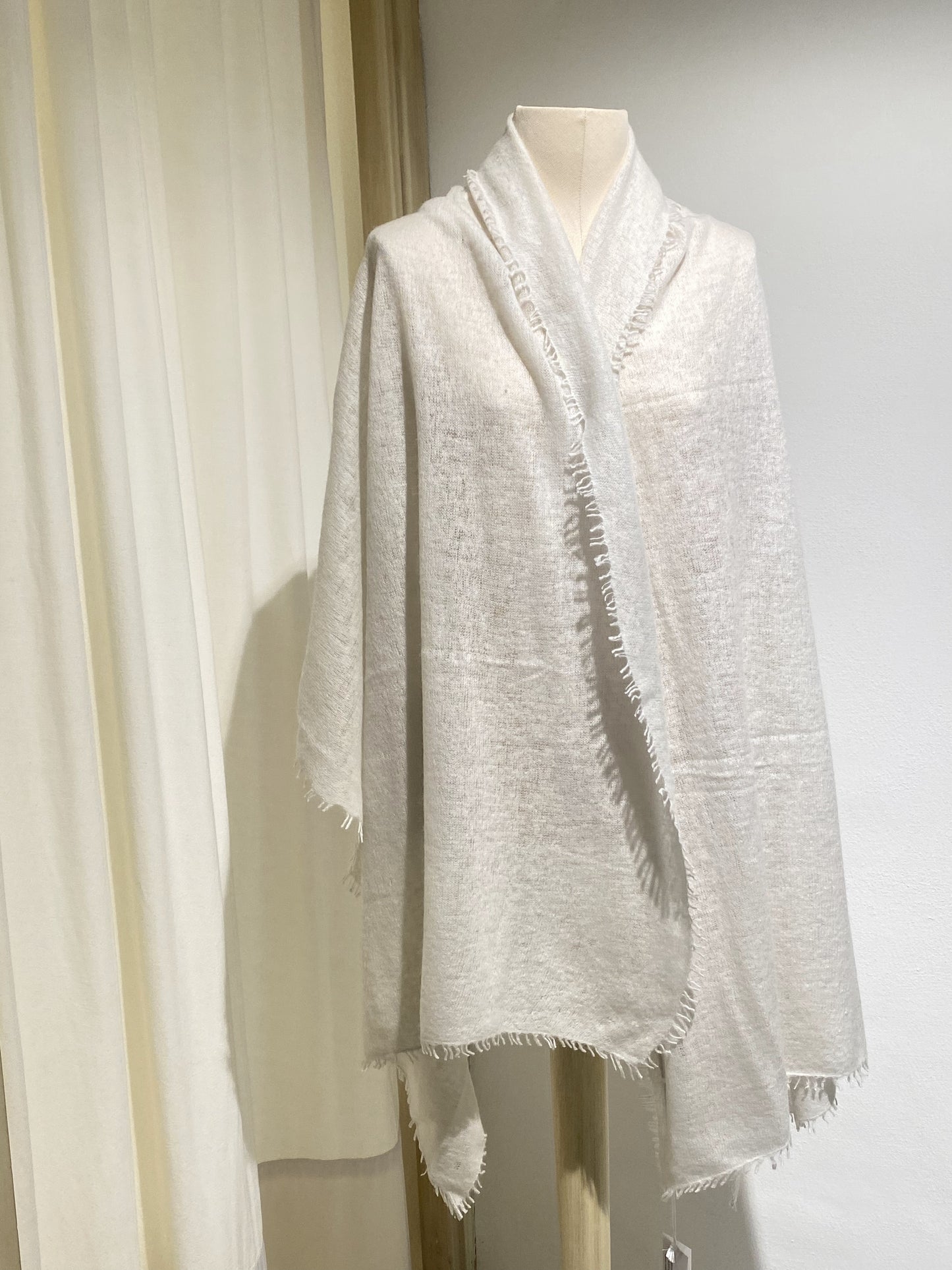 W SCARF MILK MOULETA