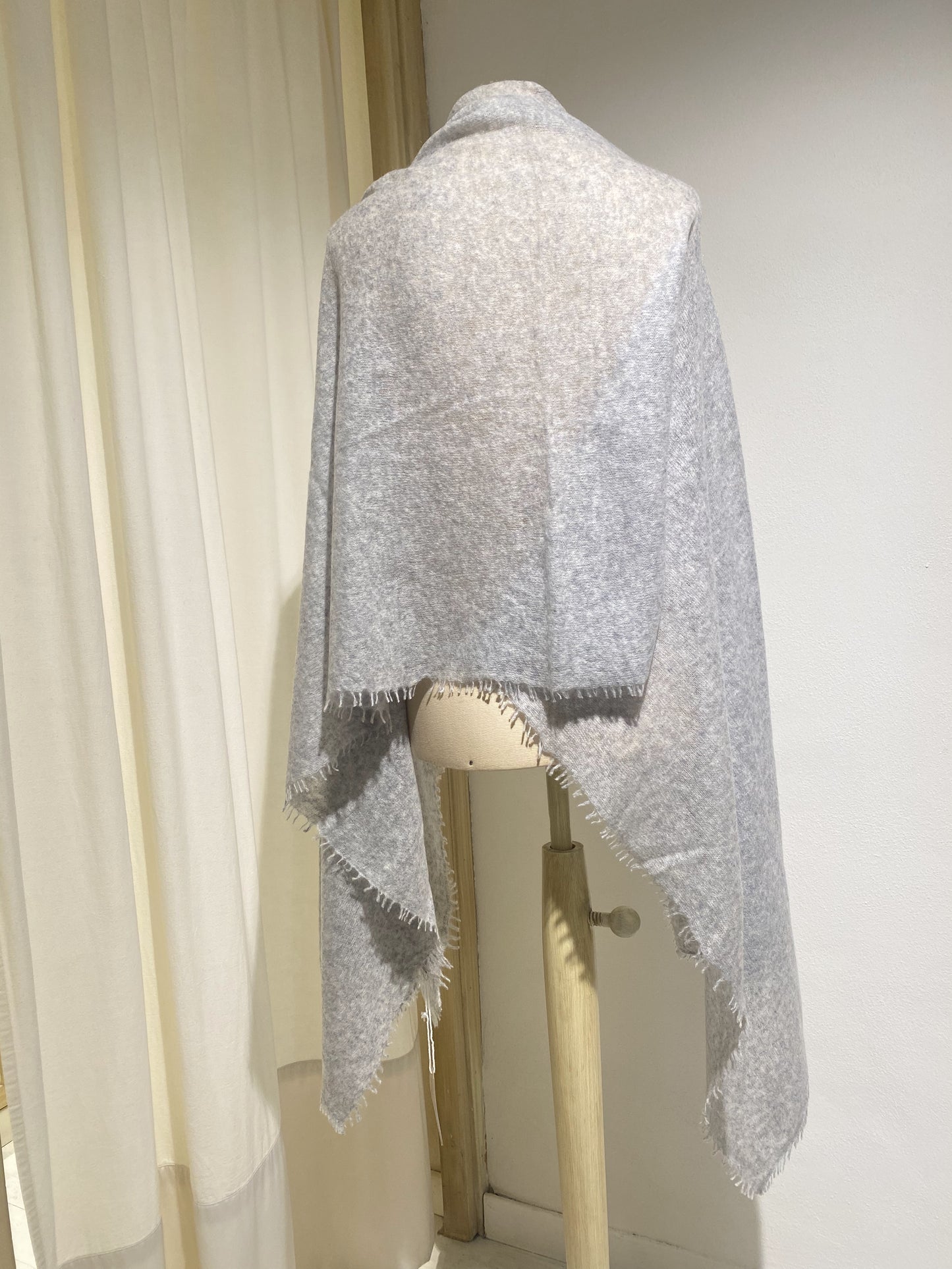 W SCARF MILK MOULETA