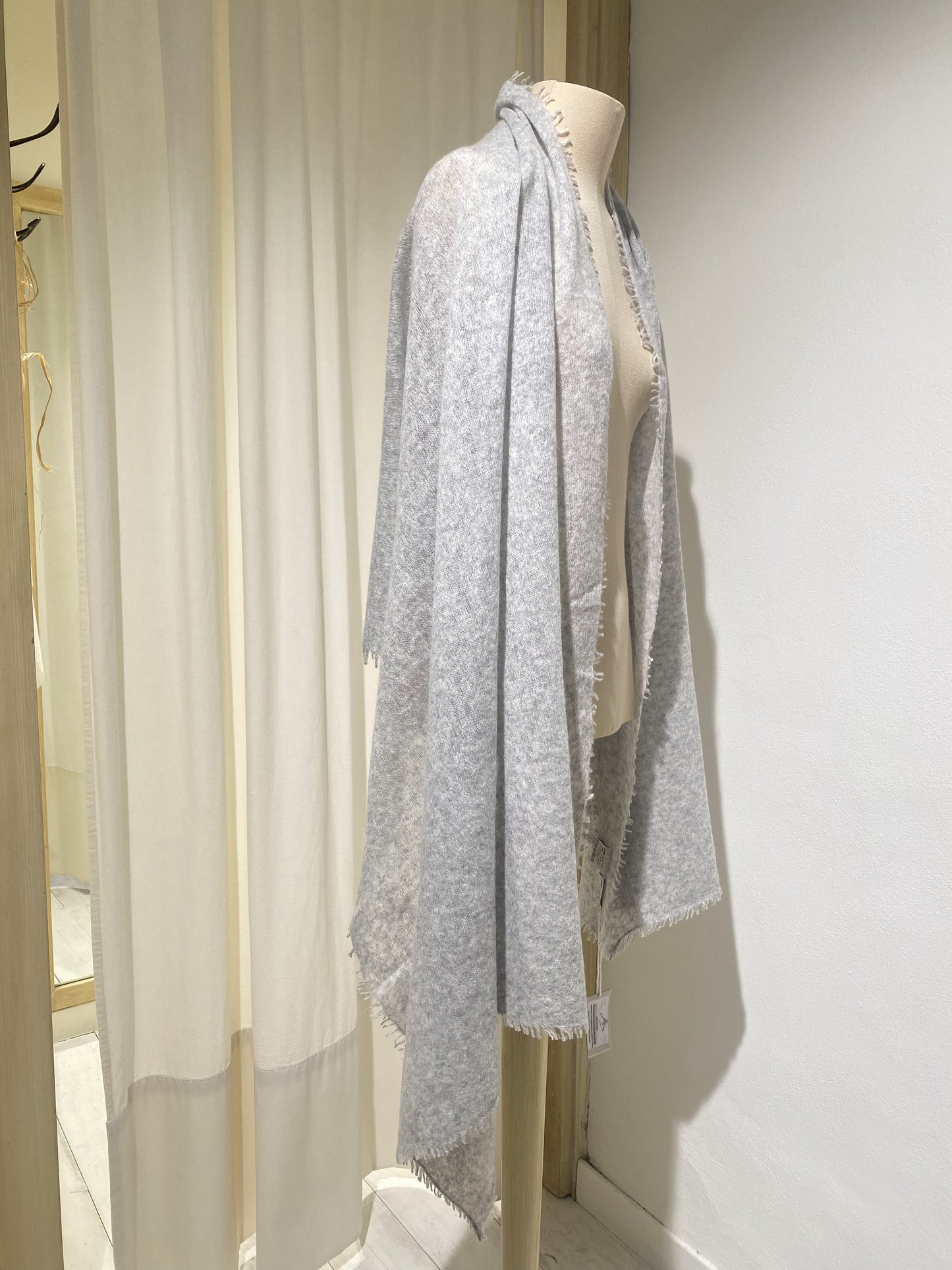 W SCARF MILK MOULETA