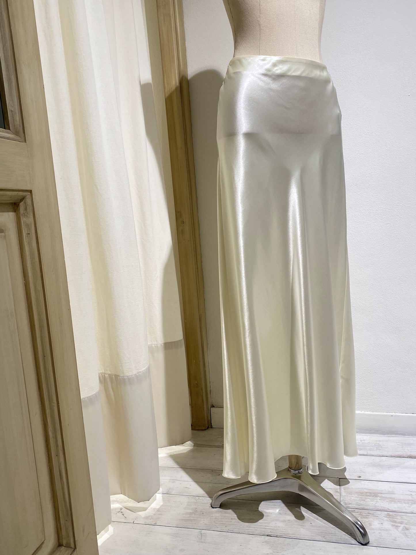 W SKIRT SATIN FORTE FORTE MILK