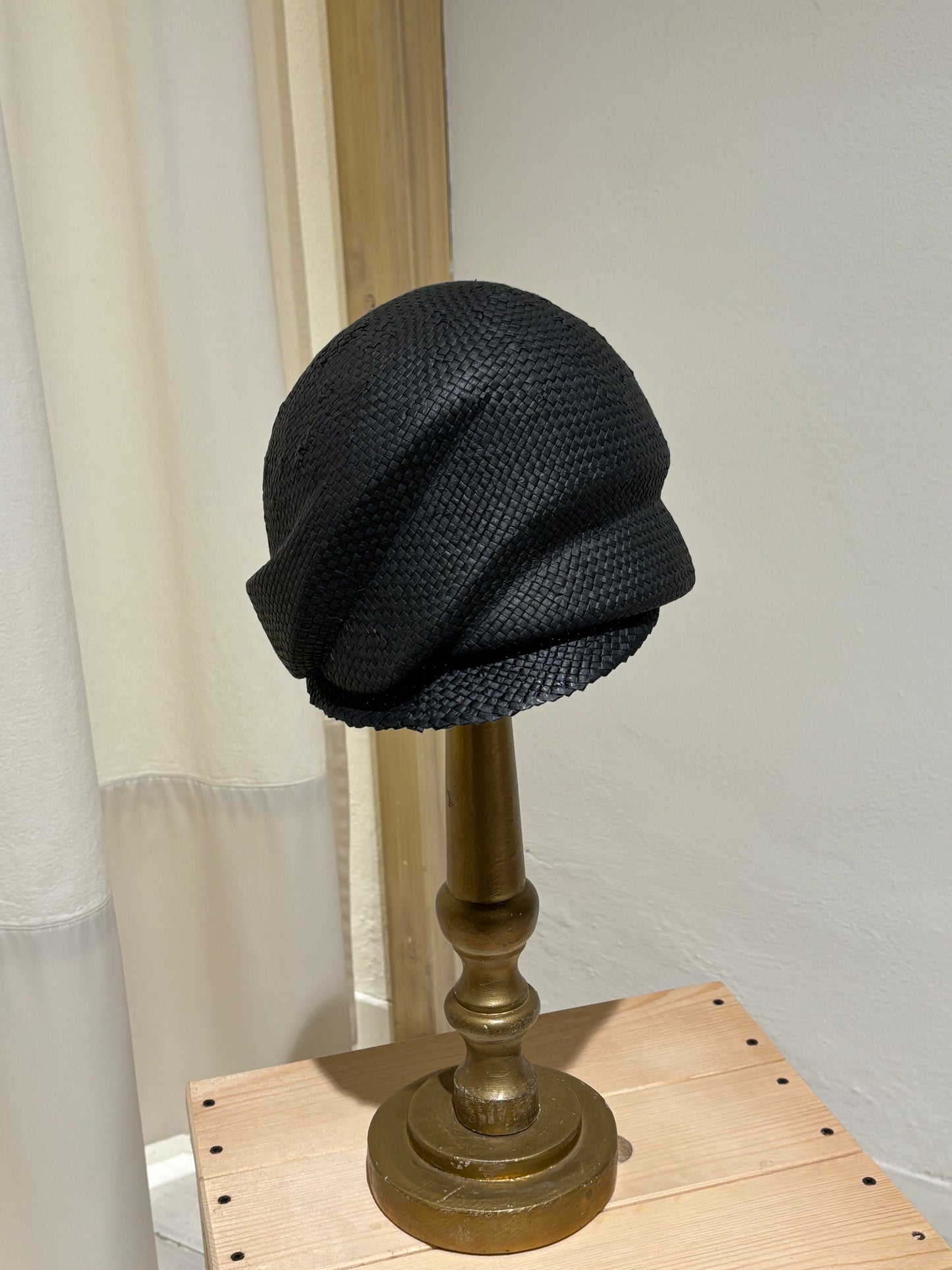 W Claude Carta Paglia - YESEY - Black