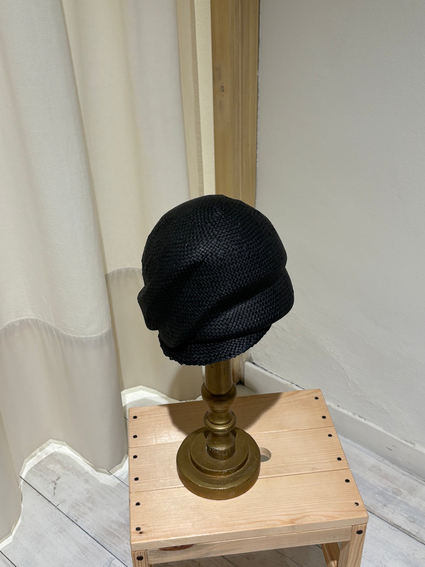 W Claude Carta Paglia - YESEY - Black