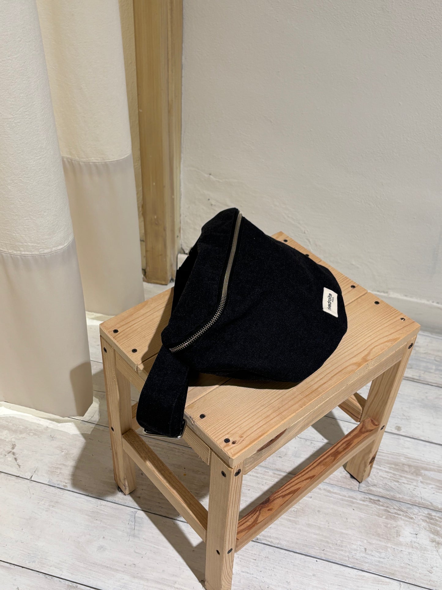 W Custine XL - RIVE DROITE PARIS - Black