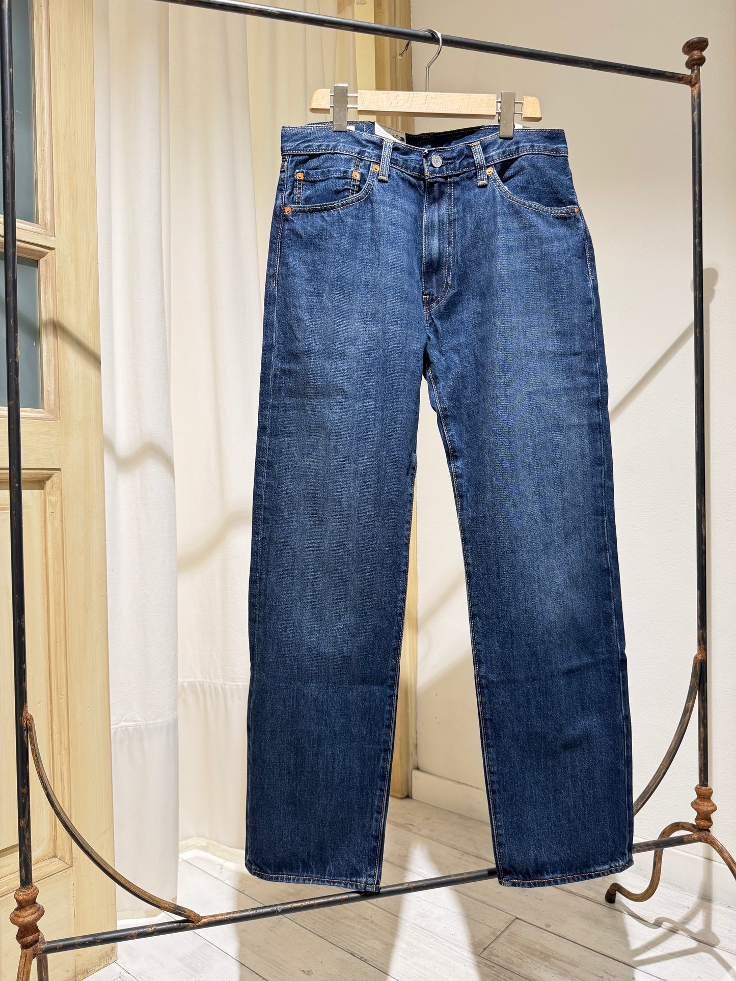 M Denim 555 Relaxed Straight - LEVI'S® PREMIUM - Washed Blue