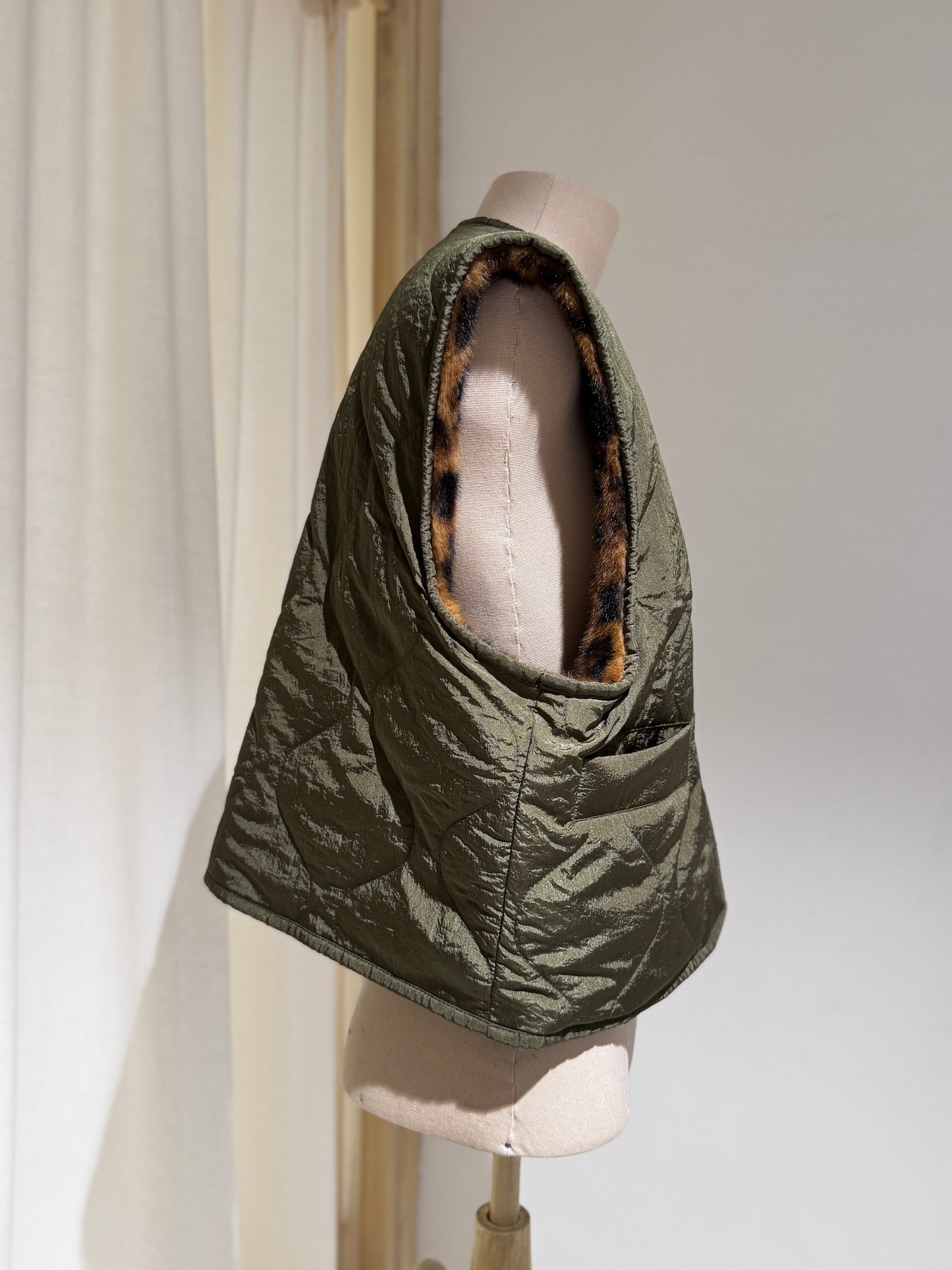 W Eloise sleeveless GILET - BELLEROSE - Military Green/Leopard