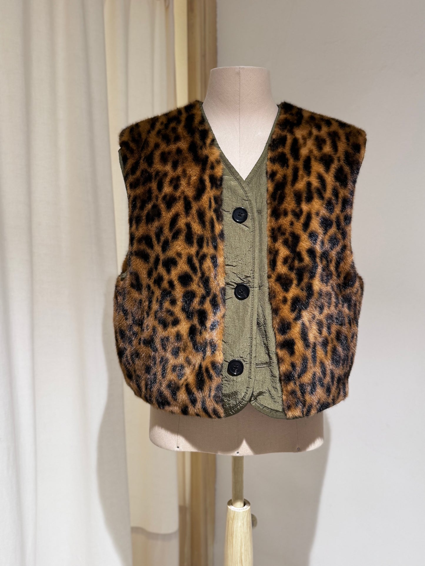 W Eloise sleeveless GILET - BELLEROSE - Military Green/Leopard