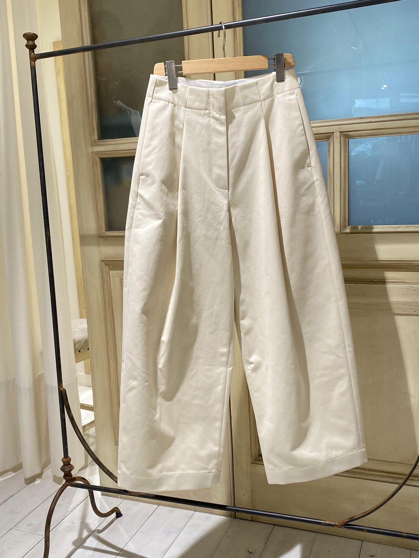 W DORDONI VOLUME PANT - STUDIO NICHOLSON - CREAM