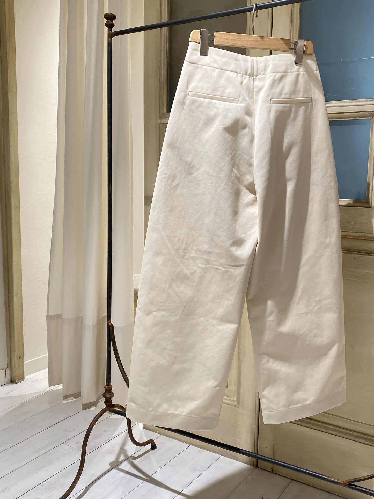 W DORDONI VOLUME PANT - STUDIO NICHOLSON - CREAM