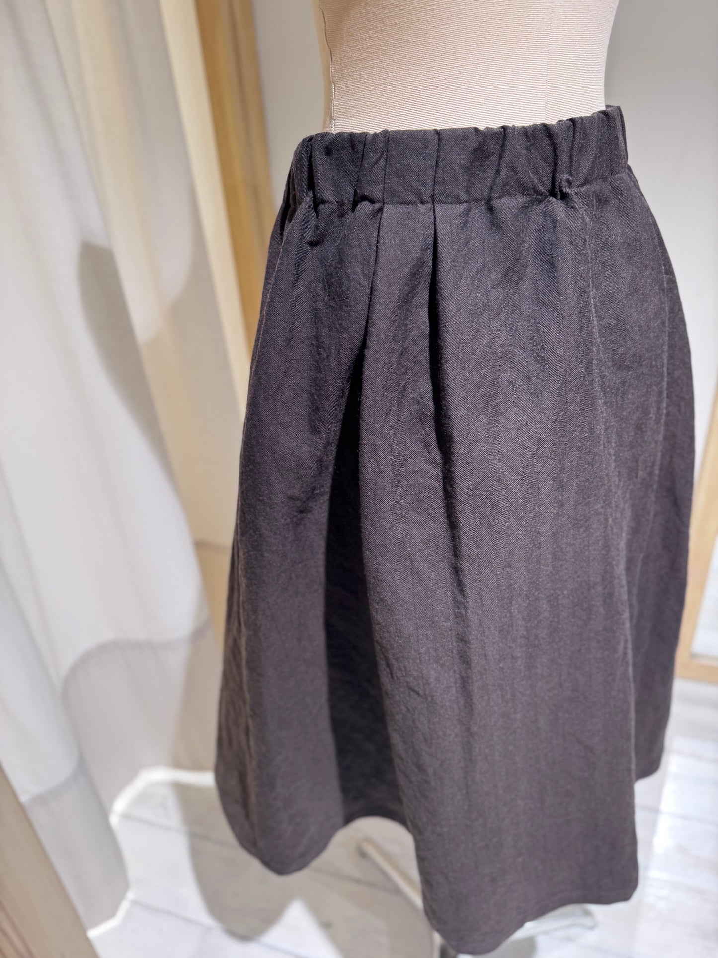 W Skirt APUNTOB - Dark Brown