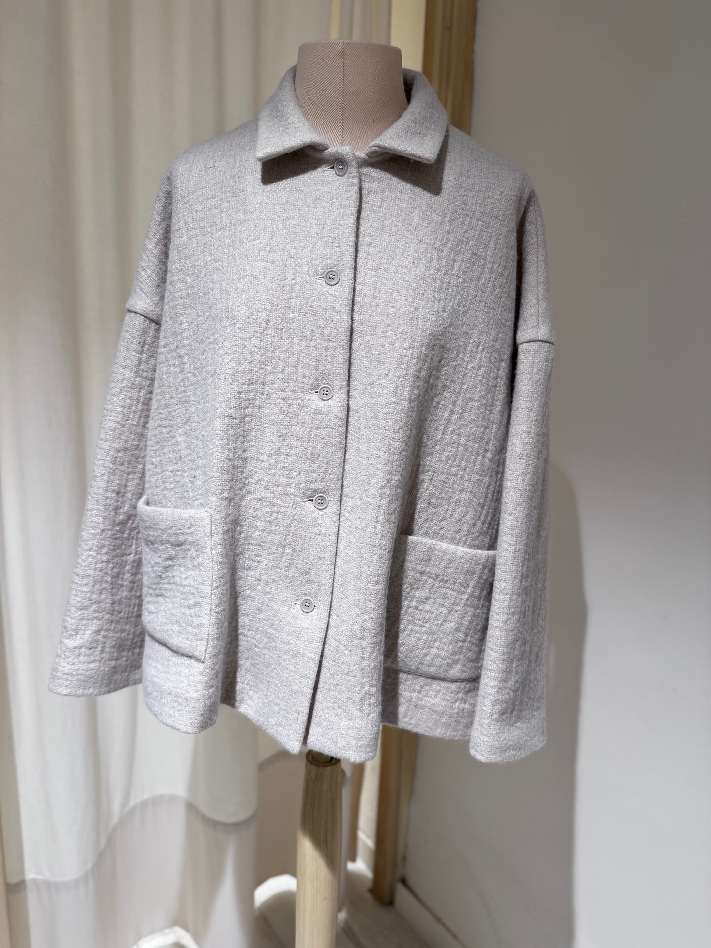 W Jacket APUNTOB Ice White