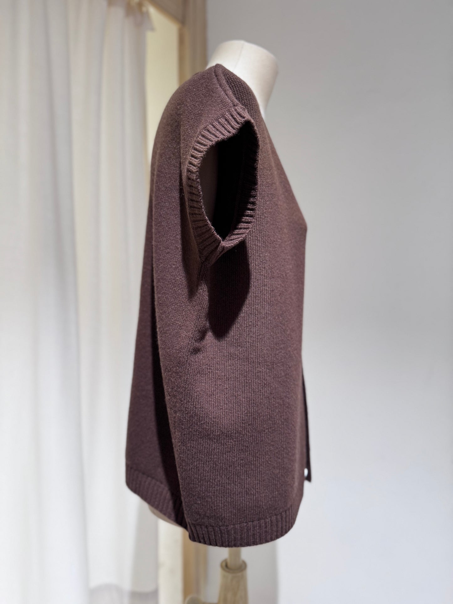 W Knitwear Gilet Over MA RY YA Brown