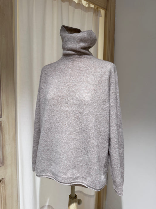 W Knitwear High Neck PAS DE CALAIS Beige