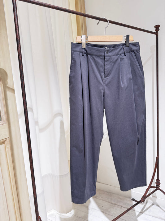 W Pleated Pant APUNTOB Grey