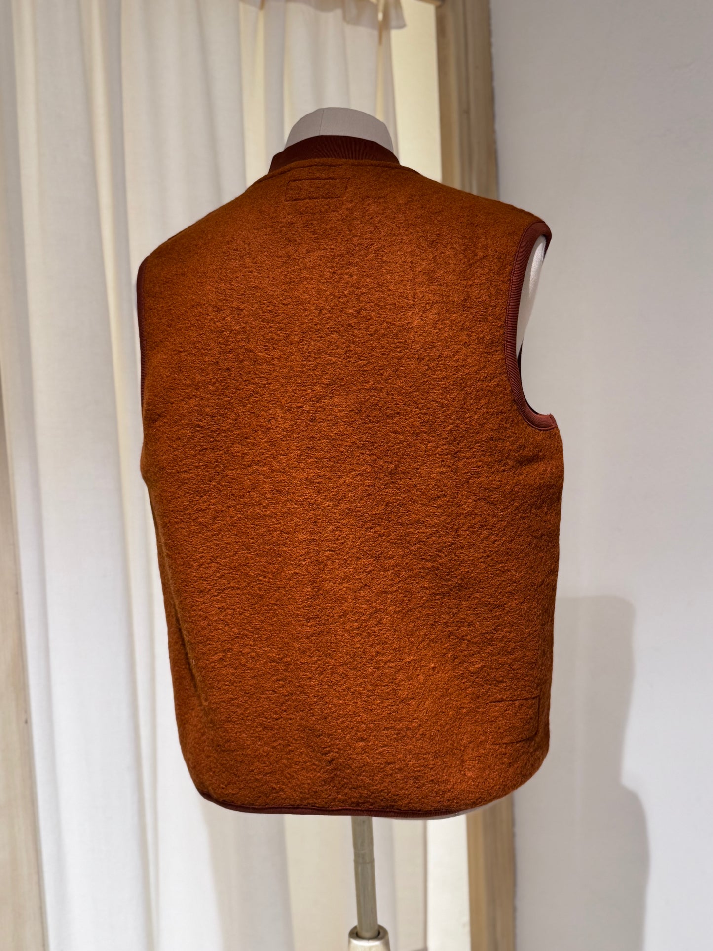 M Rust Wool Fleece Zip Waistcoat UNIVERSAL WORKS - Rust