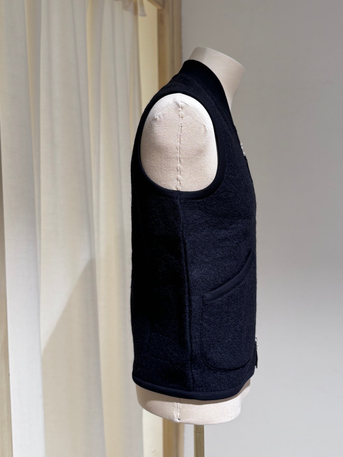 M Rust Wool Fleece Zip Waistcoat UNIVERSAL WORKS - Black