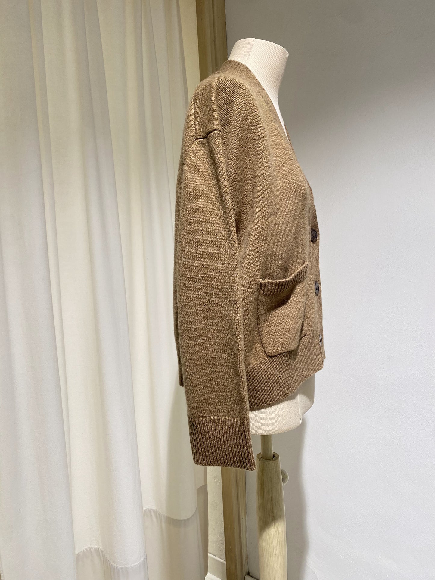 W GADDIN CARDIGAN - BELLEROSE - TAN