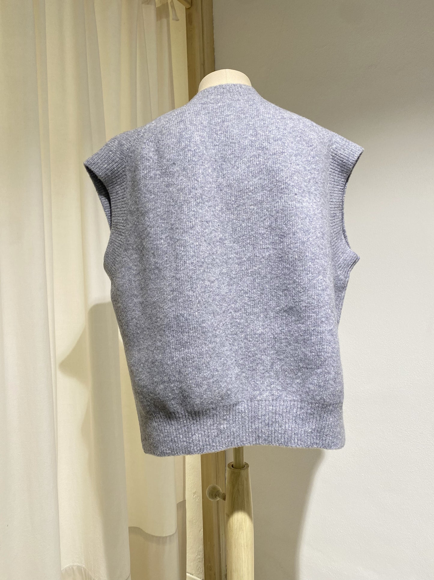 W POROS GILET - STUDIO NICHOLSON - LIGHT GREY