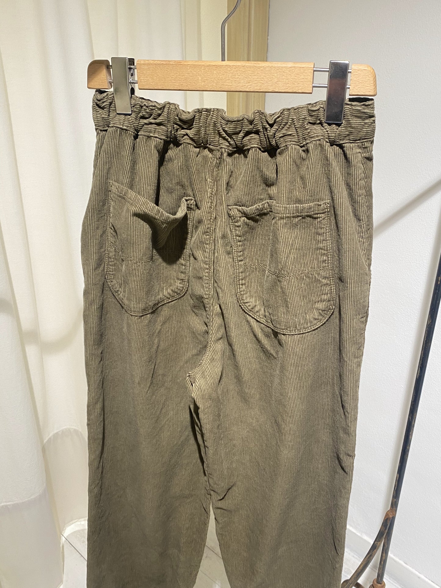 W PASOP VELVET TROUSERS - BELLEROSE - MIL GREEN