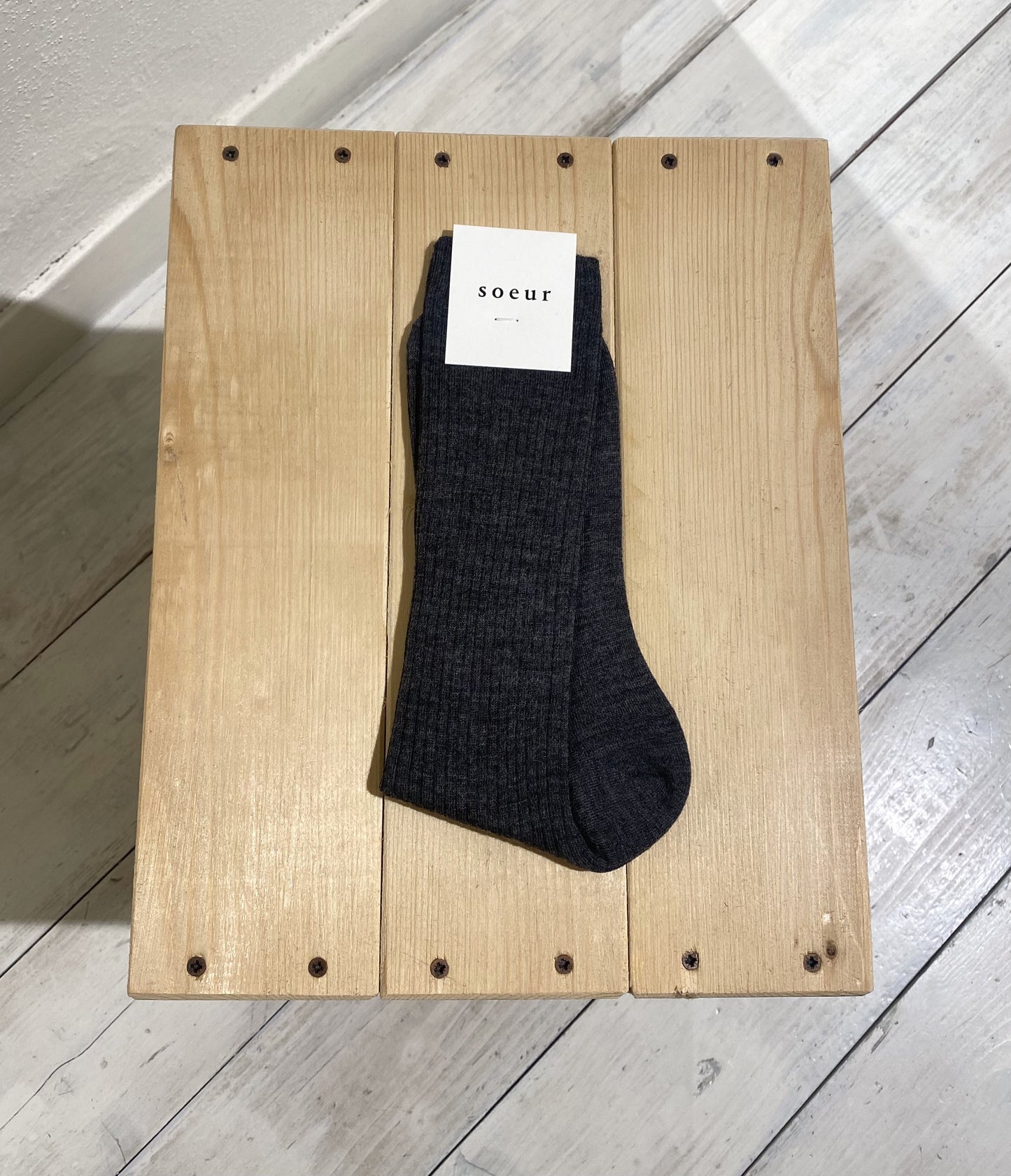 W ARABELLA SOCKS - SEOUR - DRK GREY