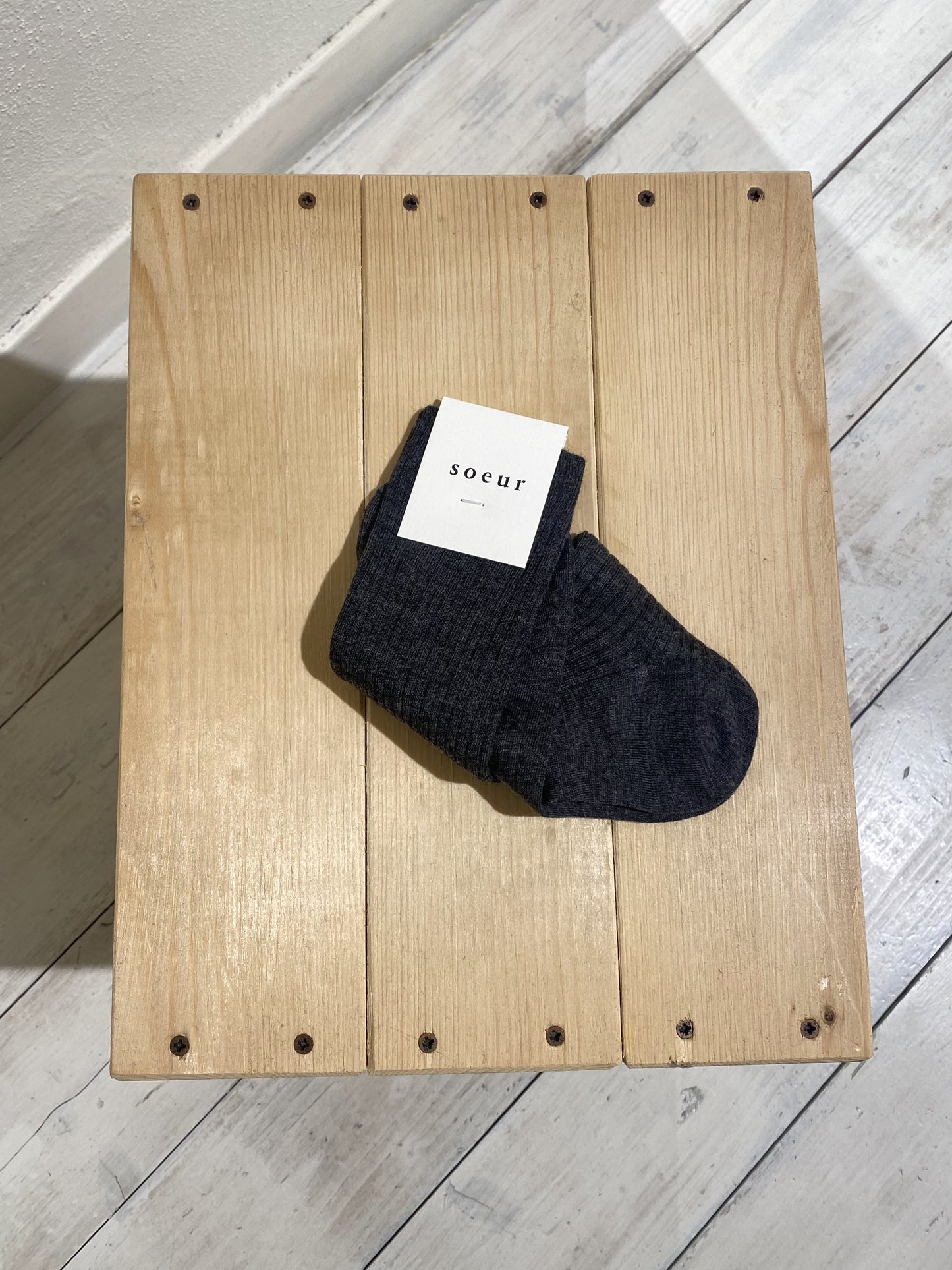 W ARABELLA SOCKS - SEOUR - DRK GREY