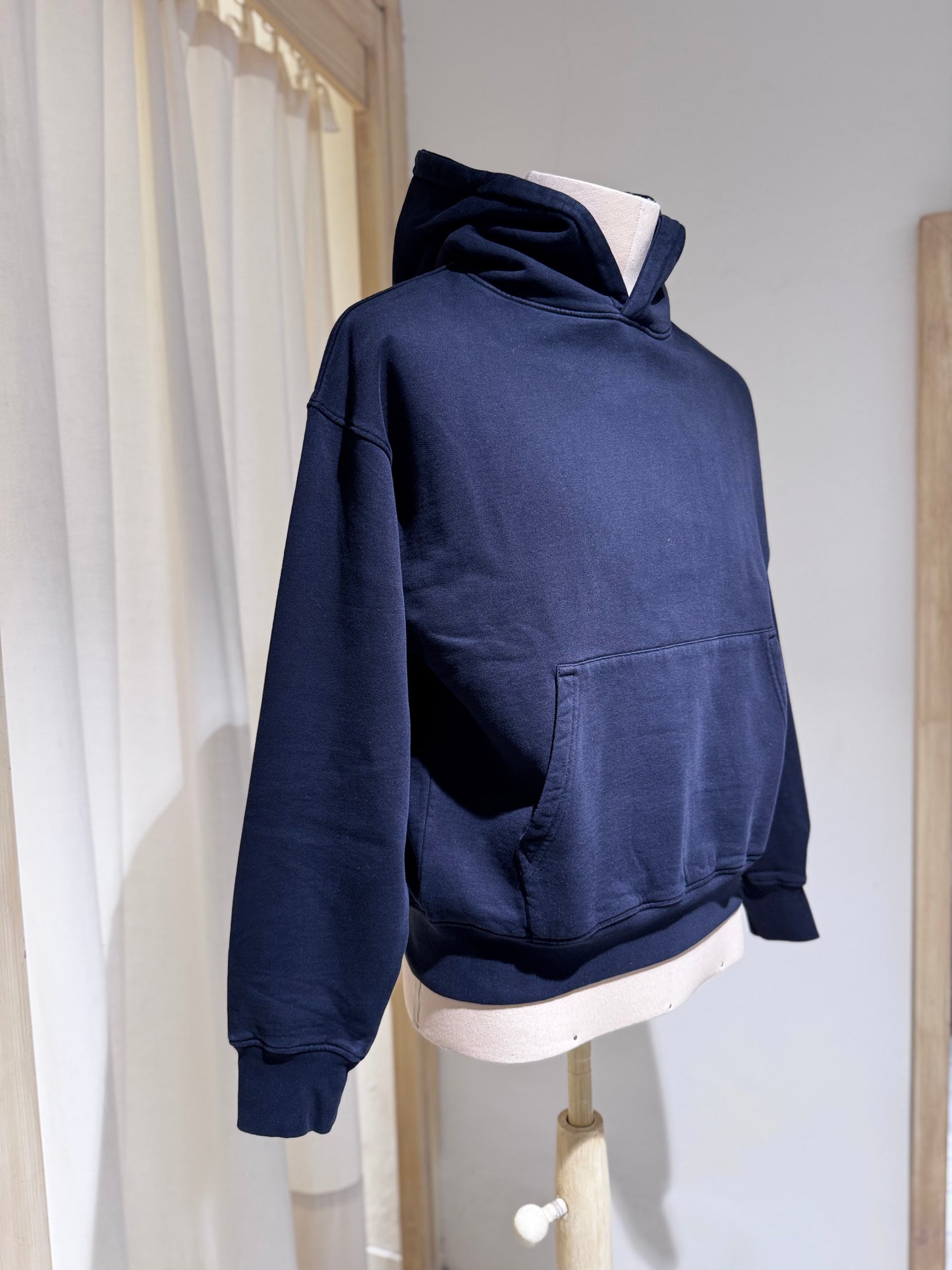 M & W Organic Oversized Hood - COLORFUL STANDARD - Black