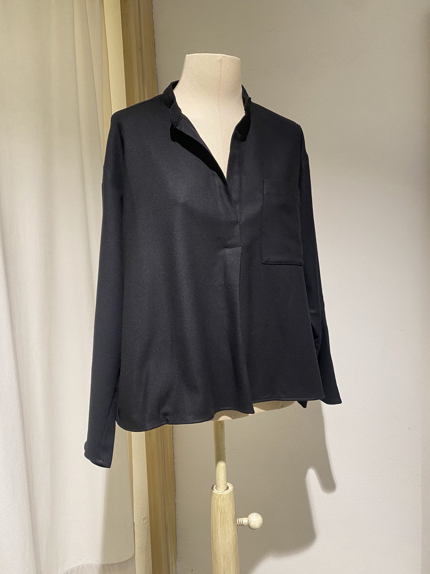 W BLOUSE - DIEGA - BLACK