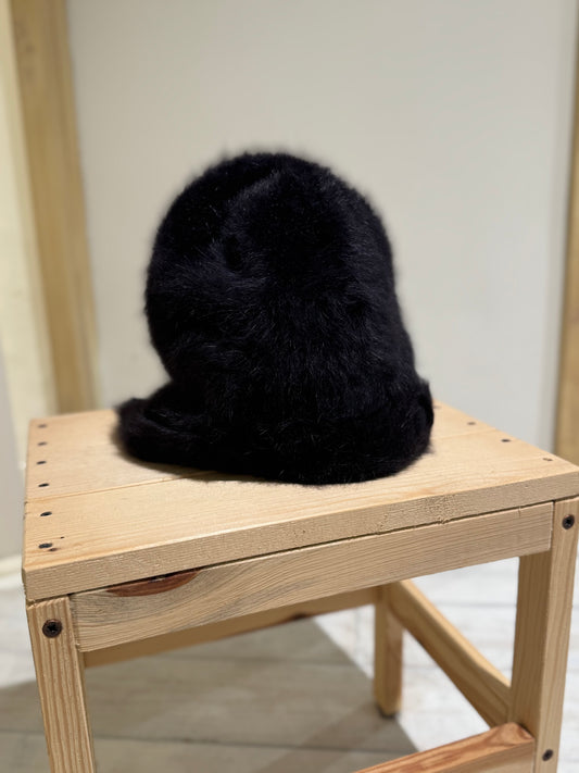 W Woody Angora Hat - YESEY - Black