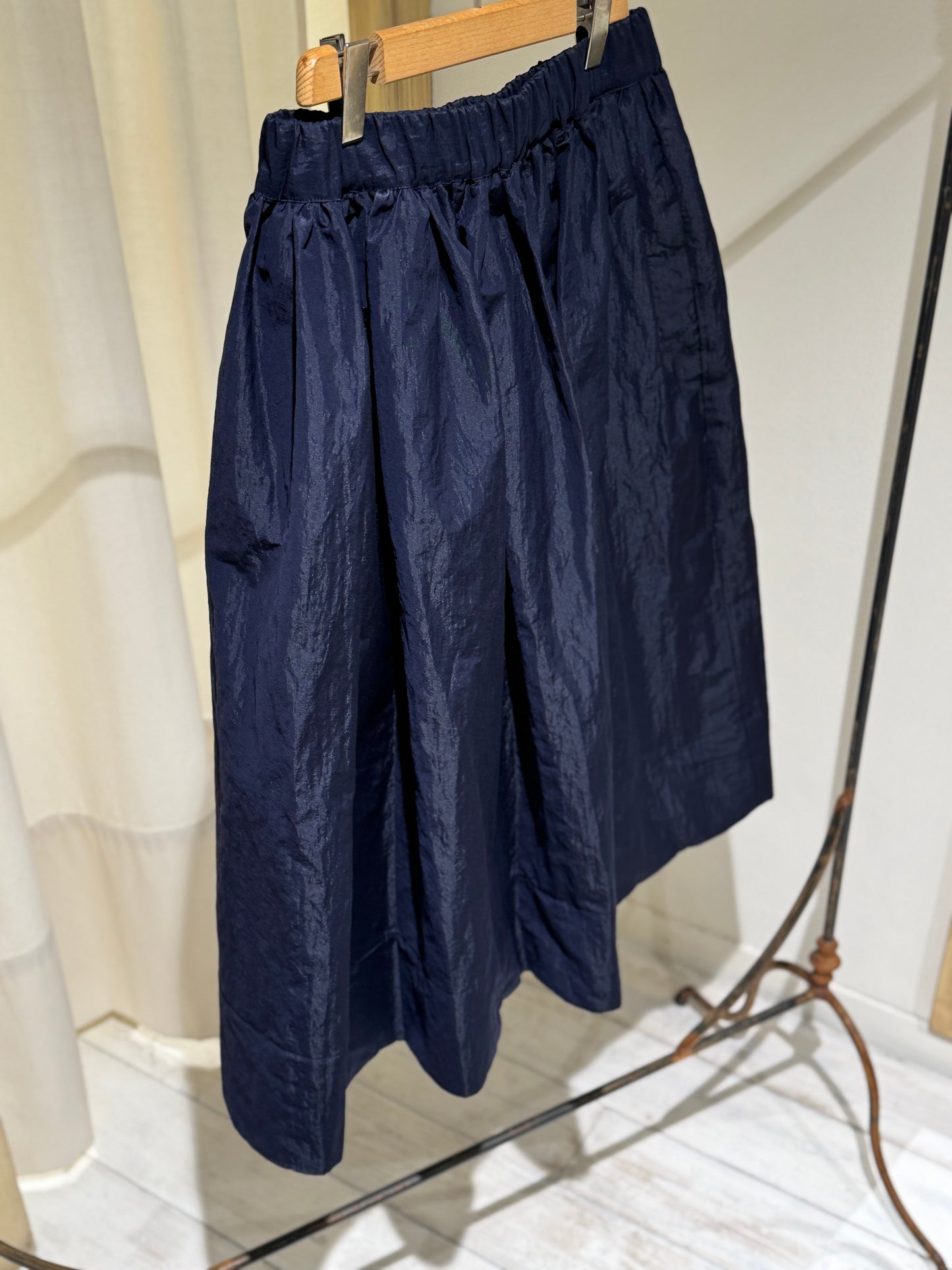 W SKIRT - APUNTOB - Navy Blue