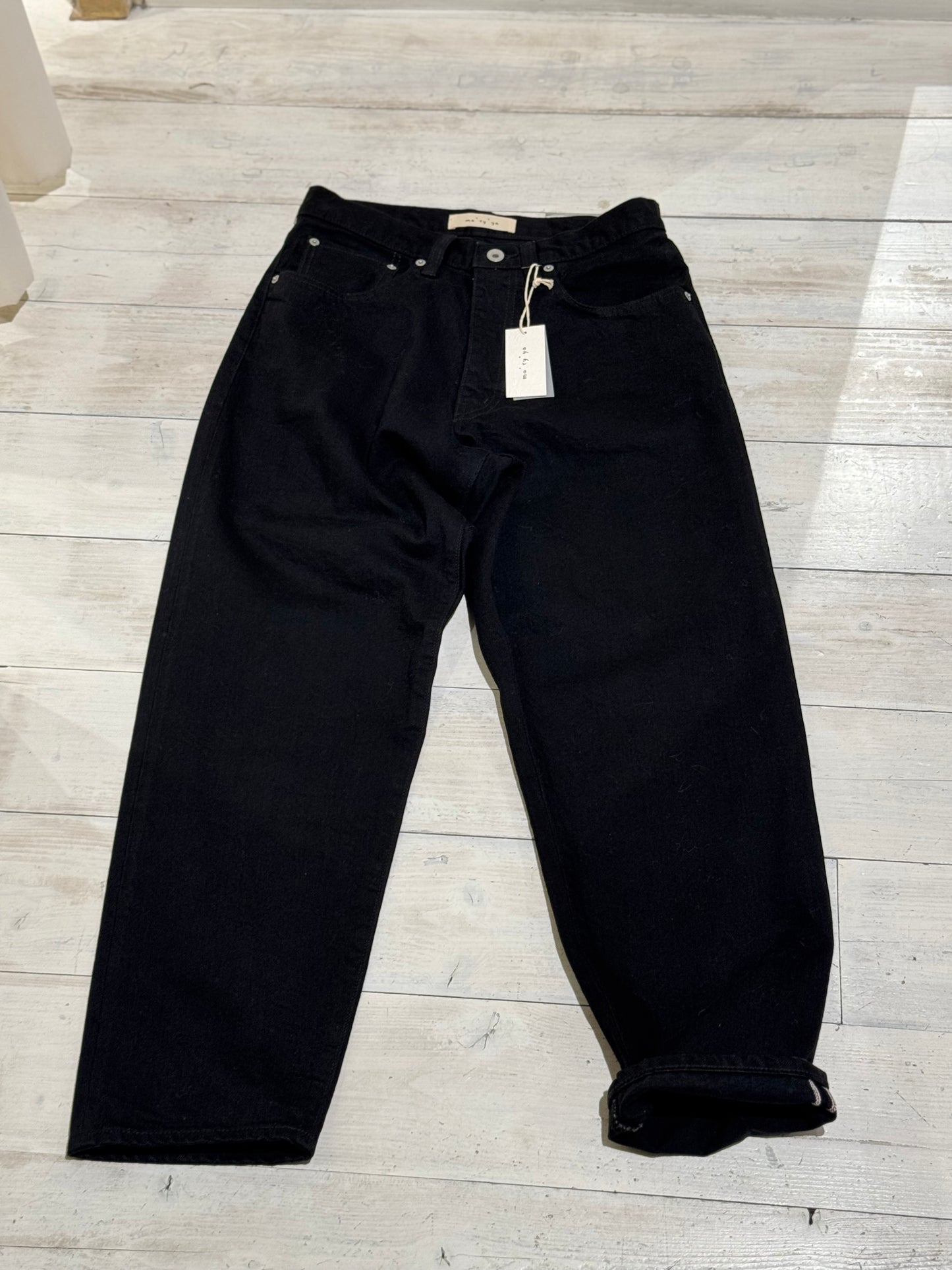 W Japanese Barrel Denim - MA RY YA - Black