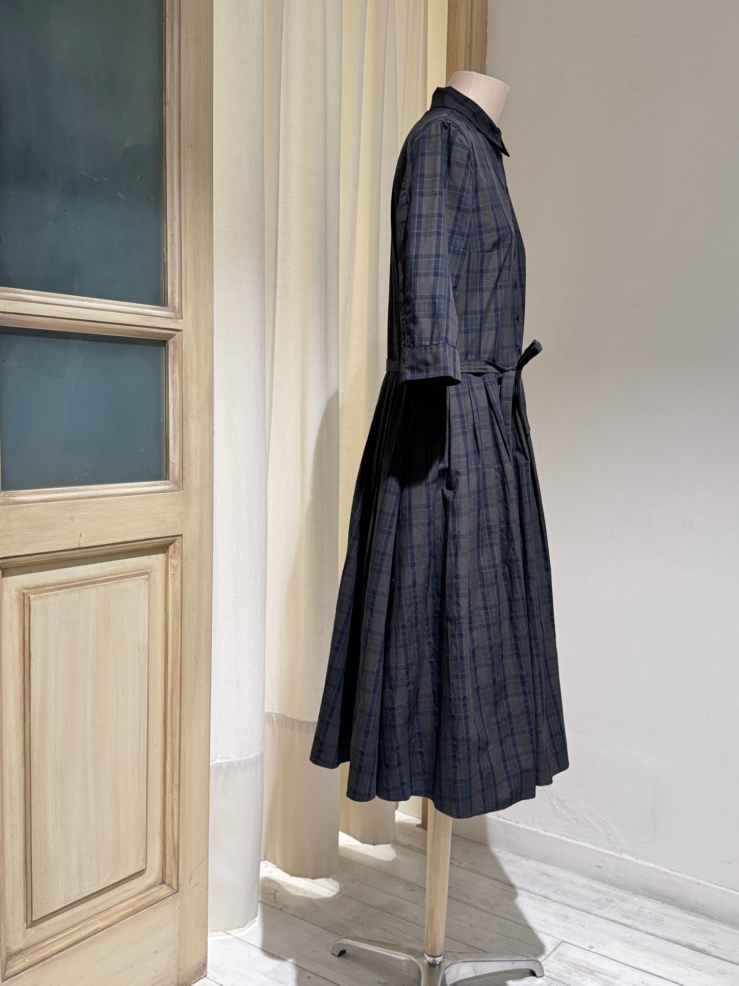 W CHECK DRESS - APUNTOB - GREY